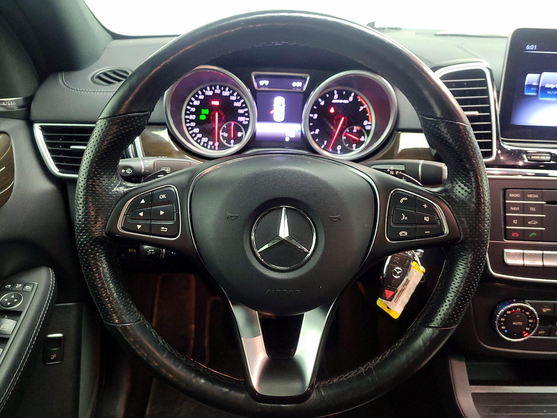 Thumbnail: 2018 Mercedes-Benz GLE - 10