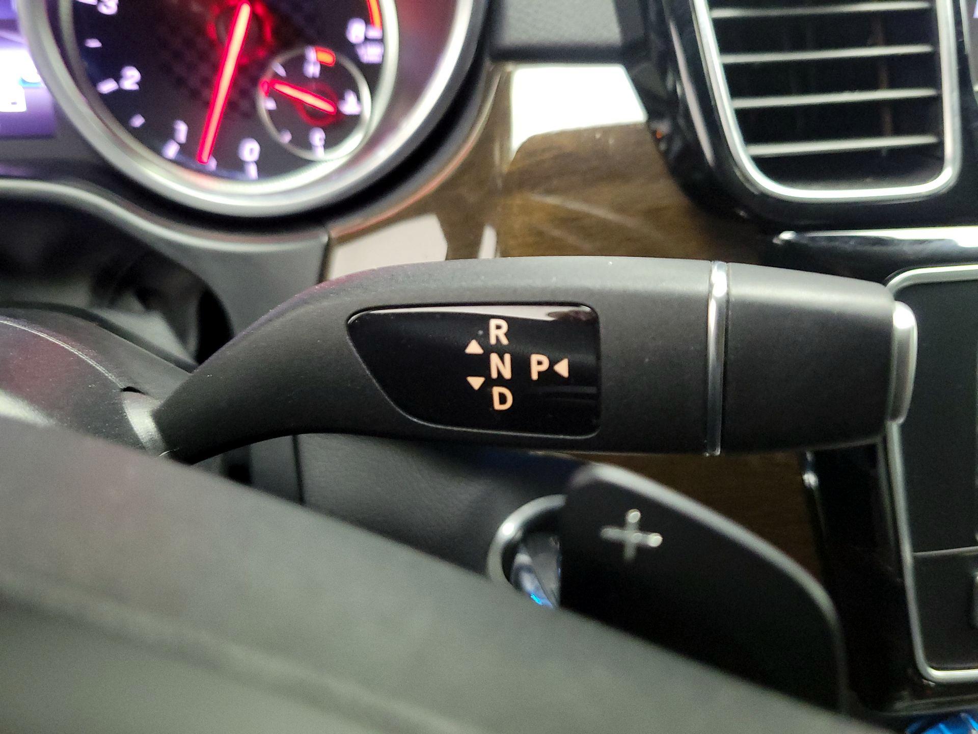 Thumbnail: 2018 Mercedes-Benz GLE - 17