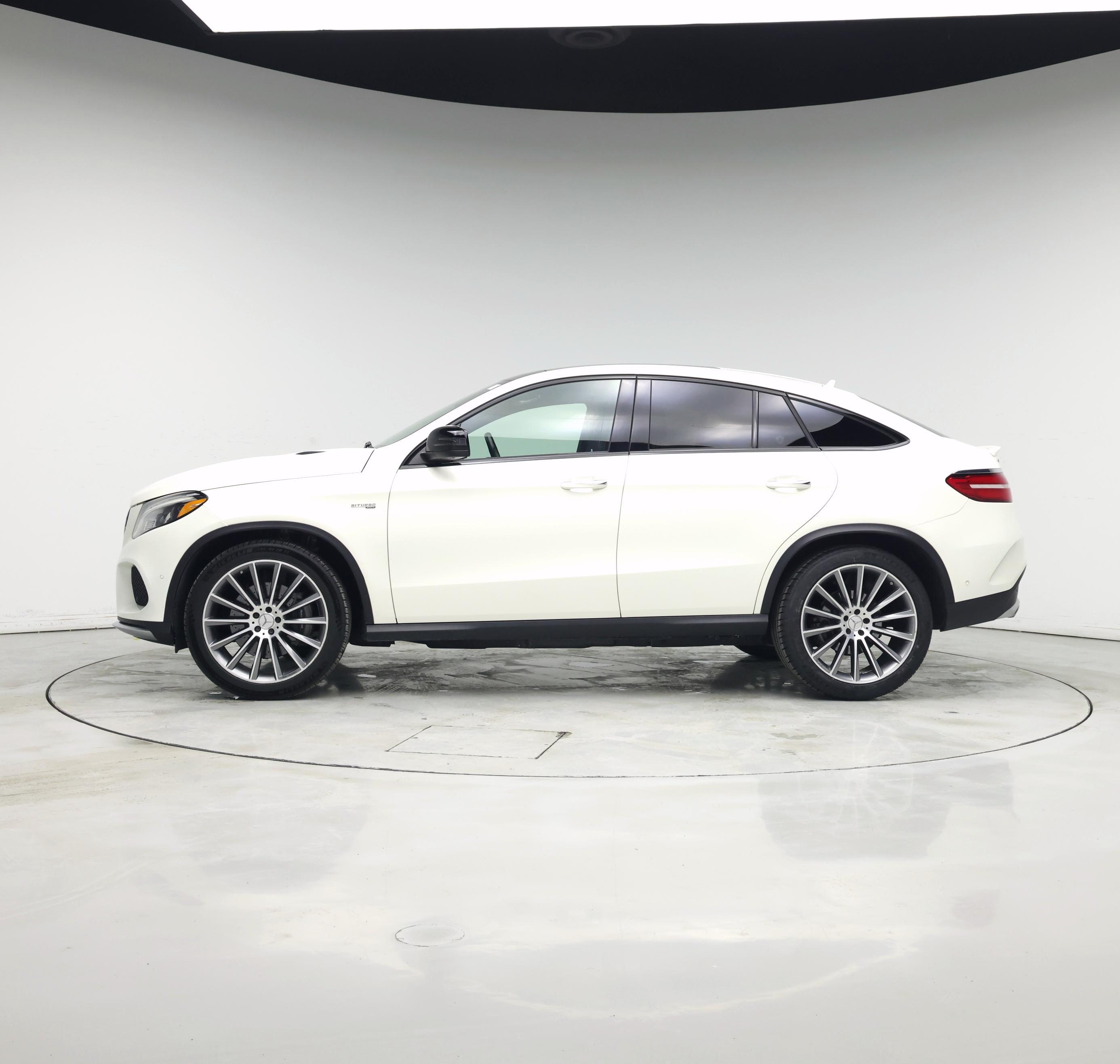 Thumbnail: 2018 Mercedes-Benz GLE - 3