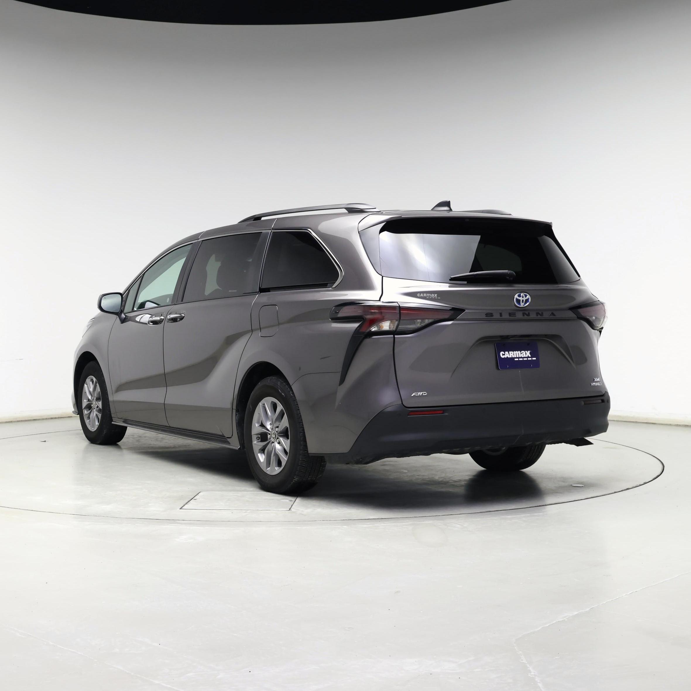 Thumbnail: 2024 Toyota Sienna - 2