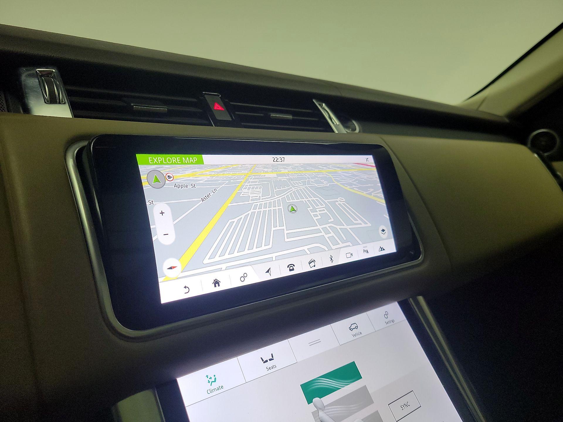 Thumbnail: 2021 Land Rover Range Rover Sport - 14