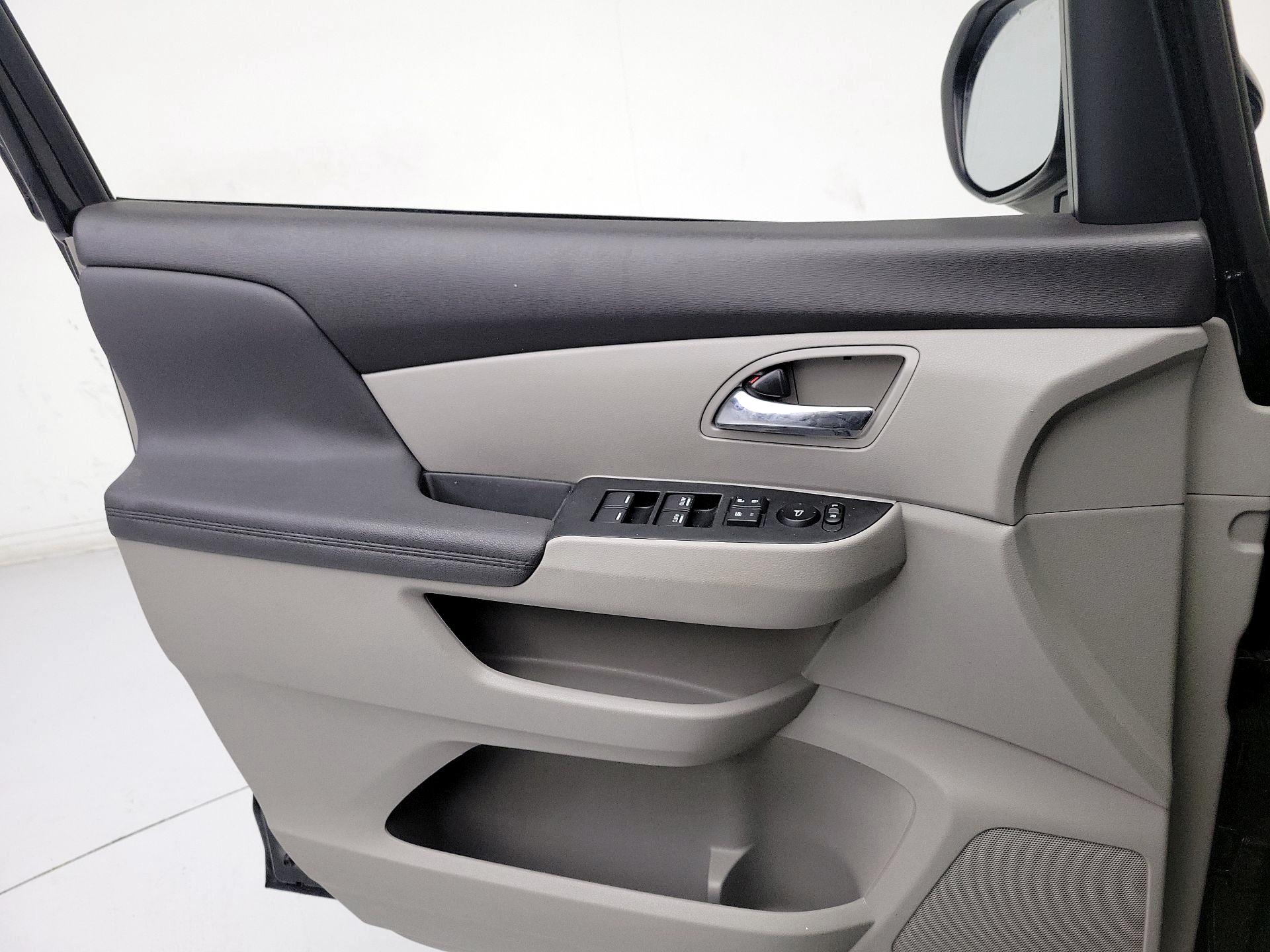 Thumbnail: 2016 Honda Odyssey - 12