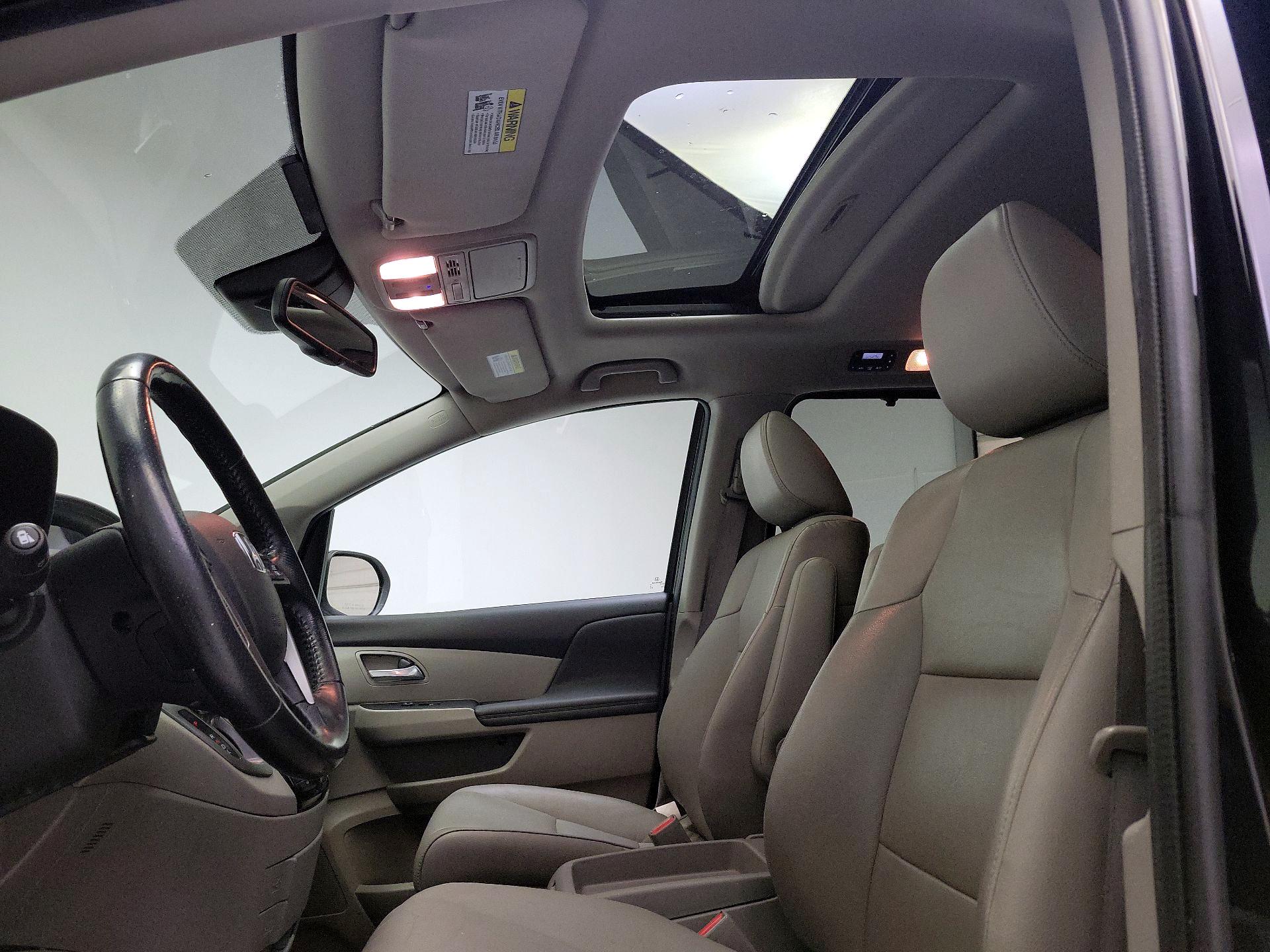 Thumbnail: 2016 Honda Odyssey - 19