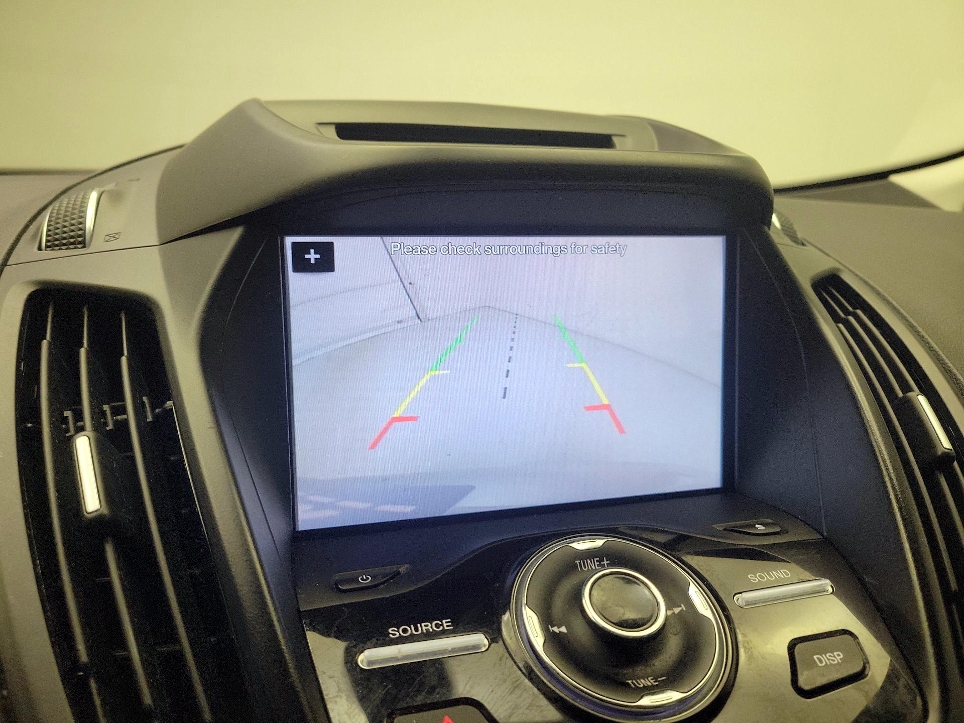 Thumbnail: 2017 Ford C-Max - 15