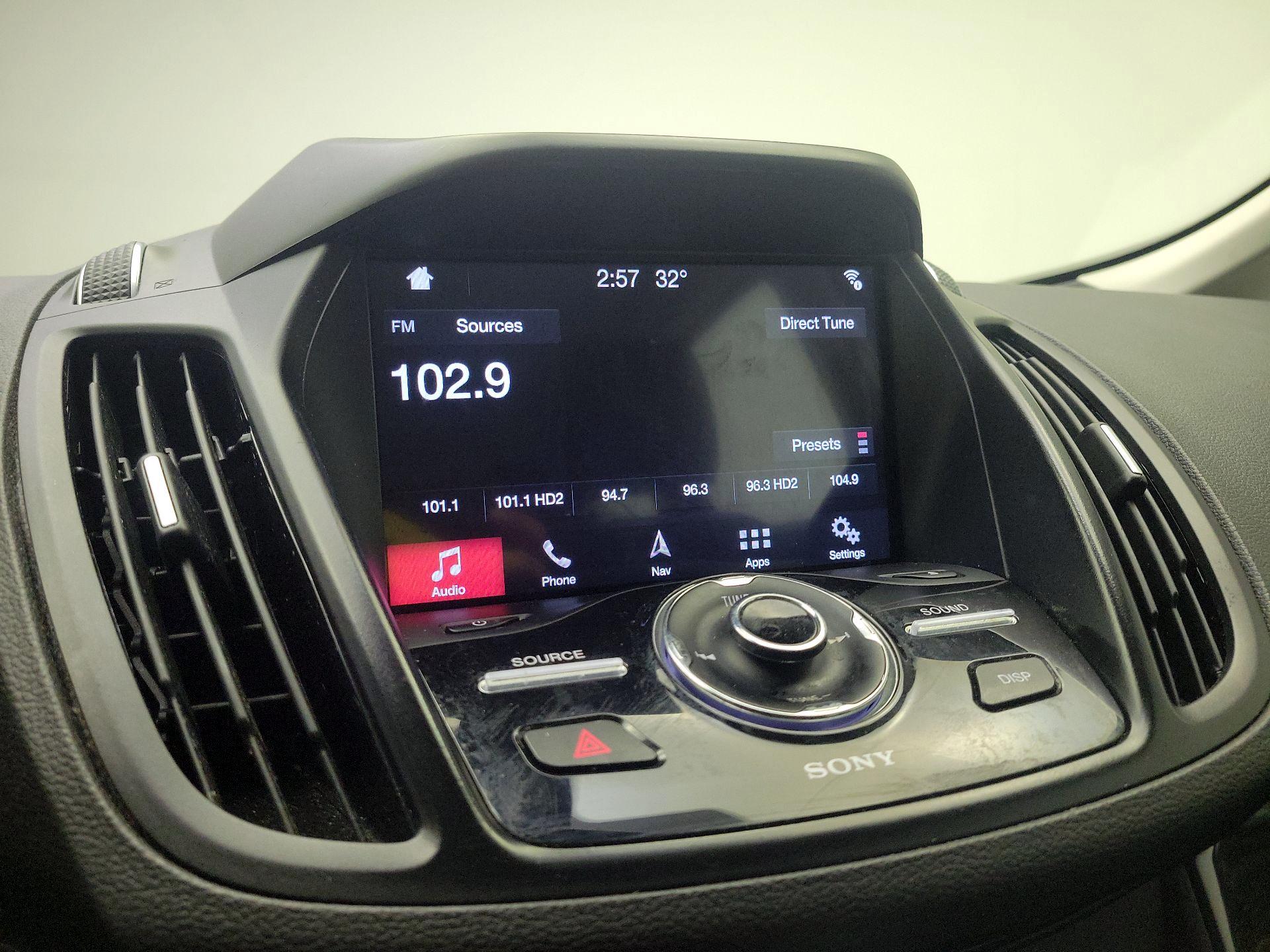 Thumbnail: 2017 Ford C-Max - 16