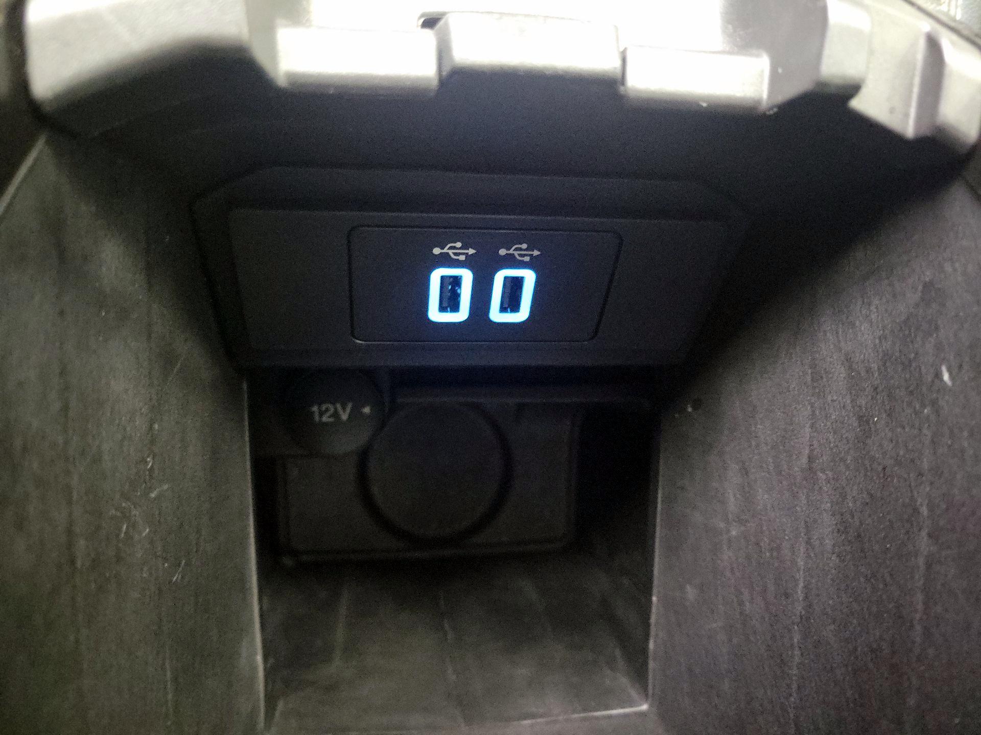 Thumbnail: 2017 Ford C-Max - 19