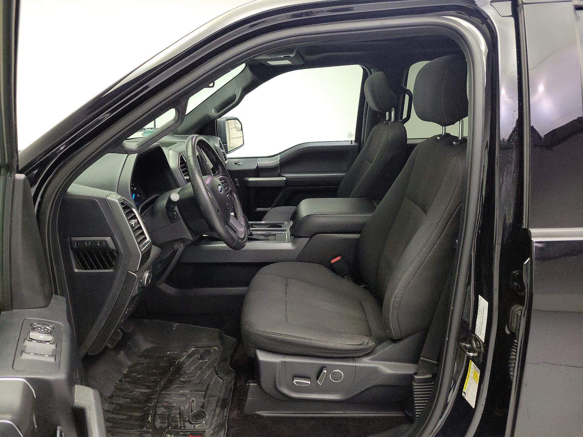 Thumbnail: 2016 Ford F-150 - 11