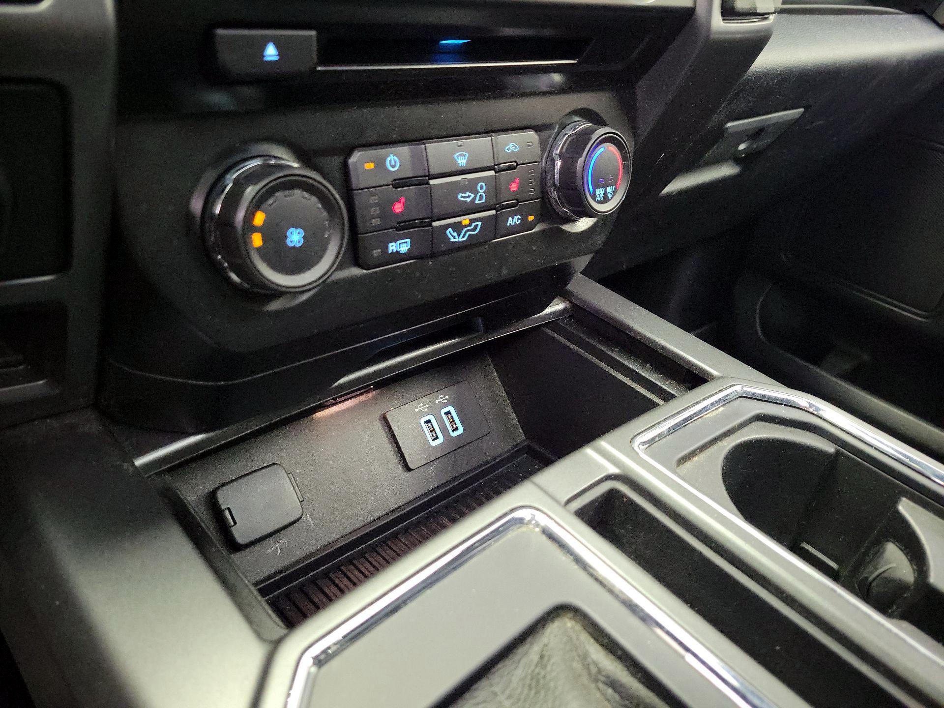 Thumbnail: 2016 Ford F-150 - 16