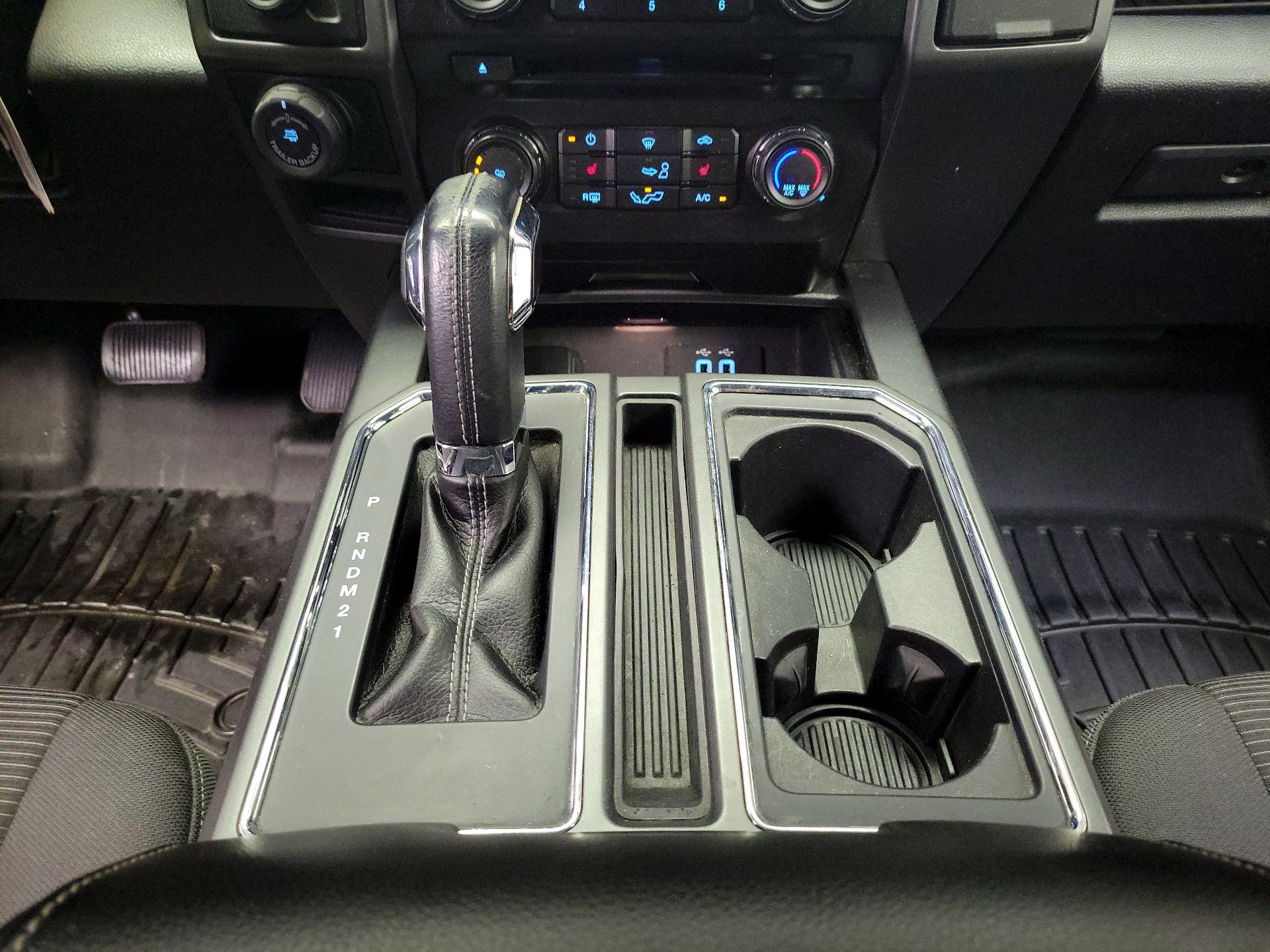 Thumbnail: 2016 Ford F-150 - 17