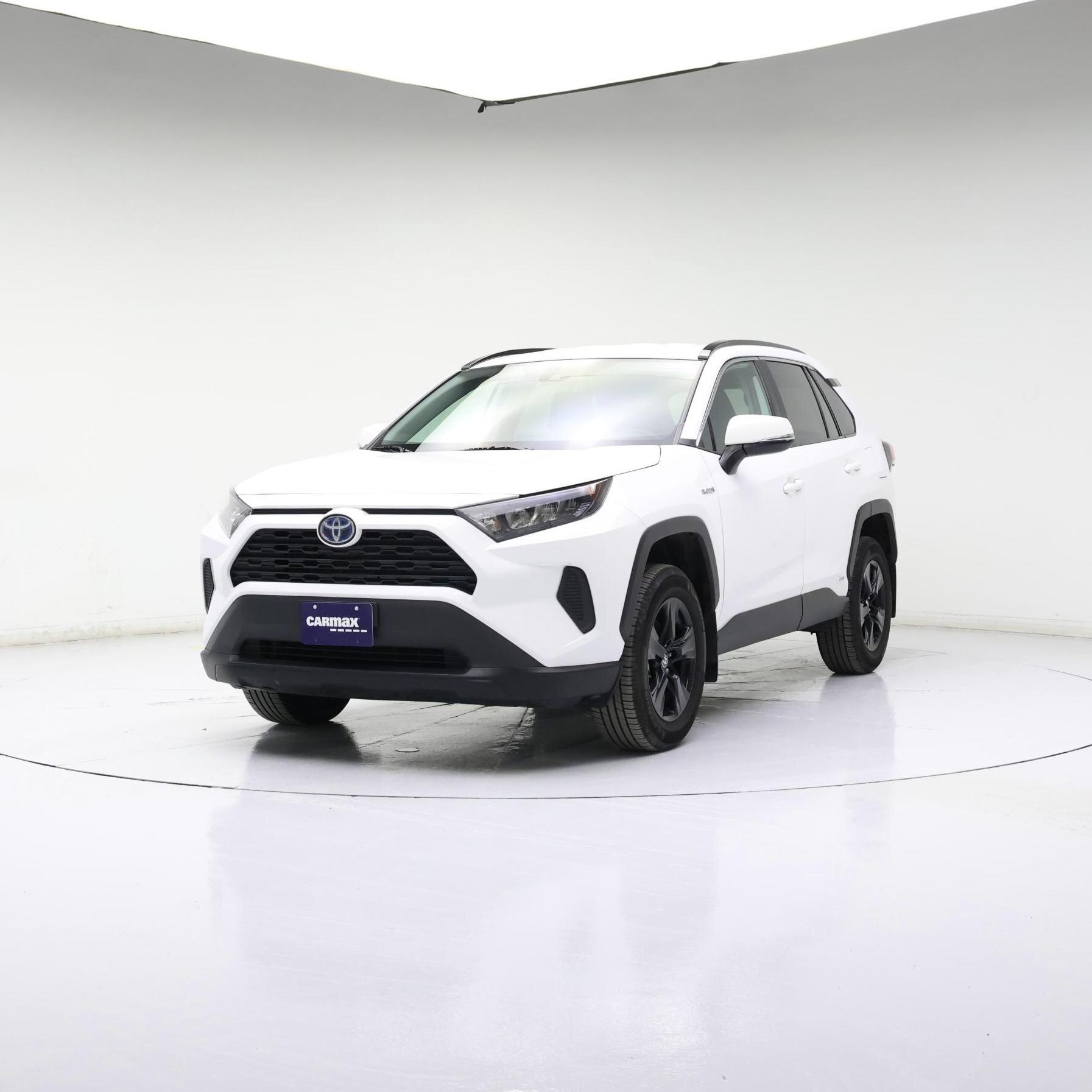 Thumbnail: 2021 Toyota RAV4 - 4