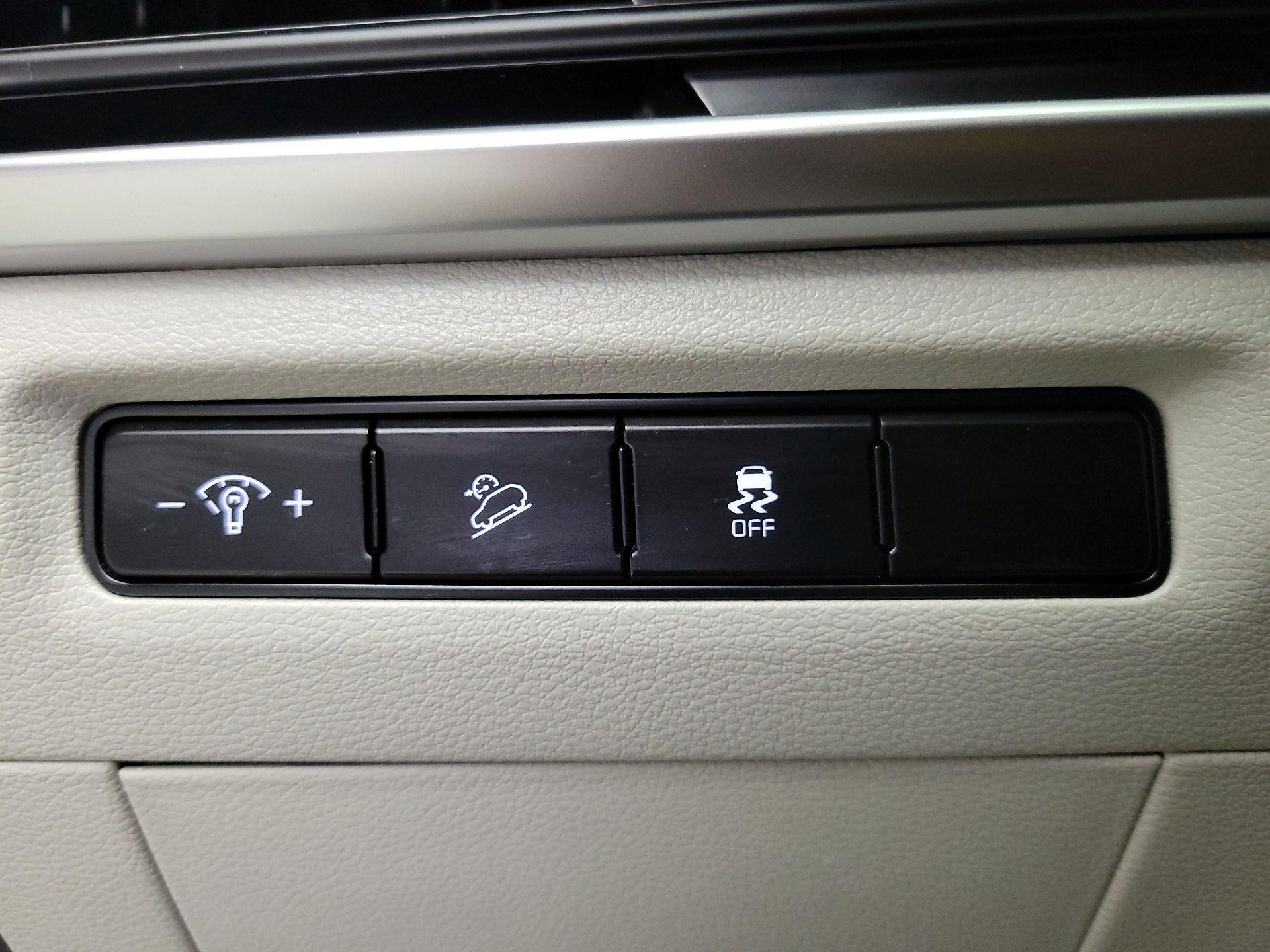 Thumbnail: 2024 Kia Telluride - 13