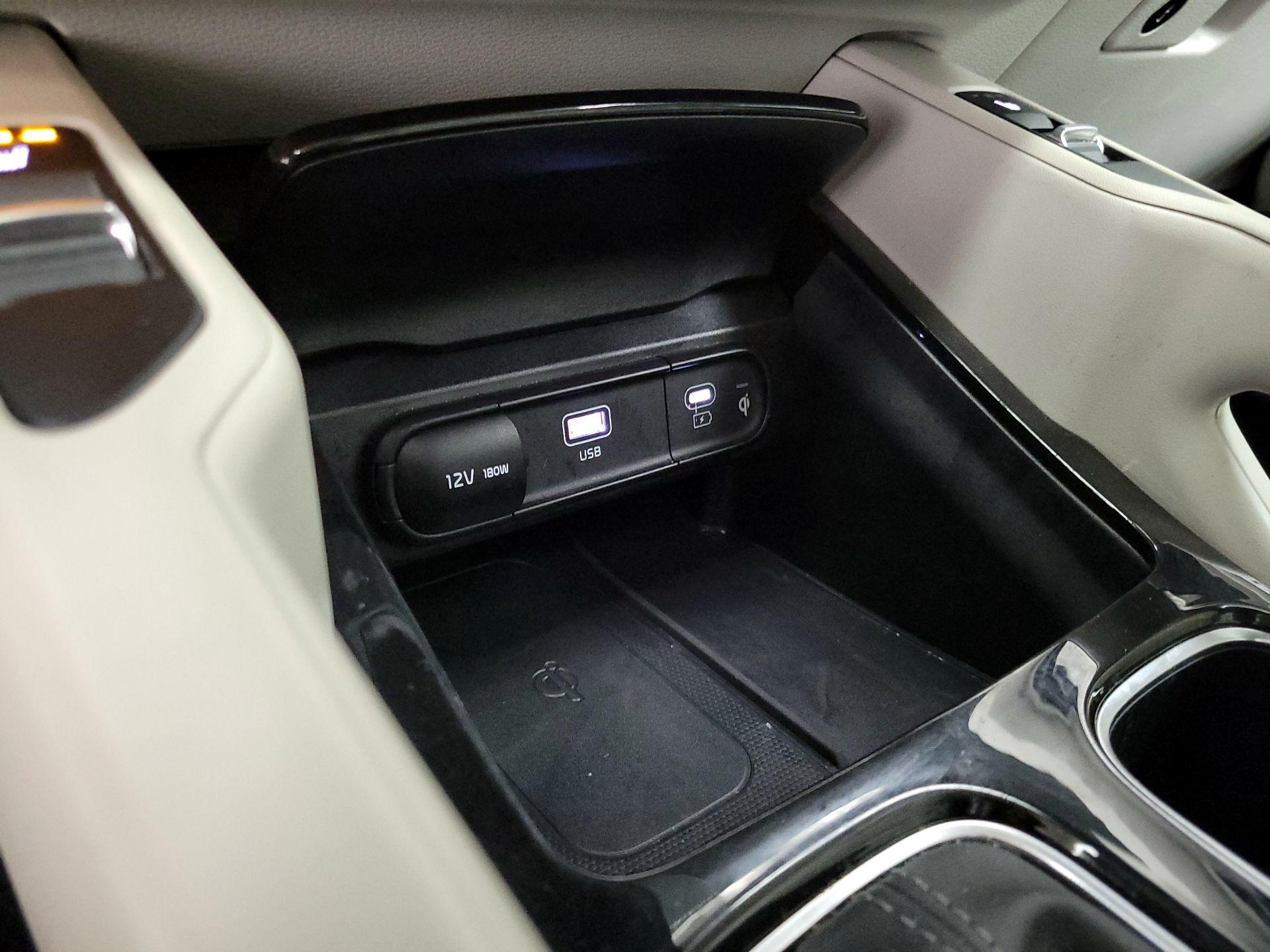 Thumbnail: 2024 Kia Telluride - 19