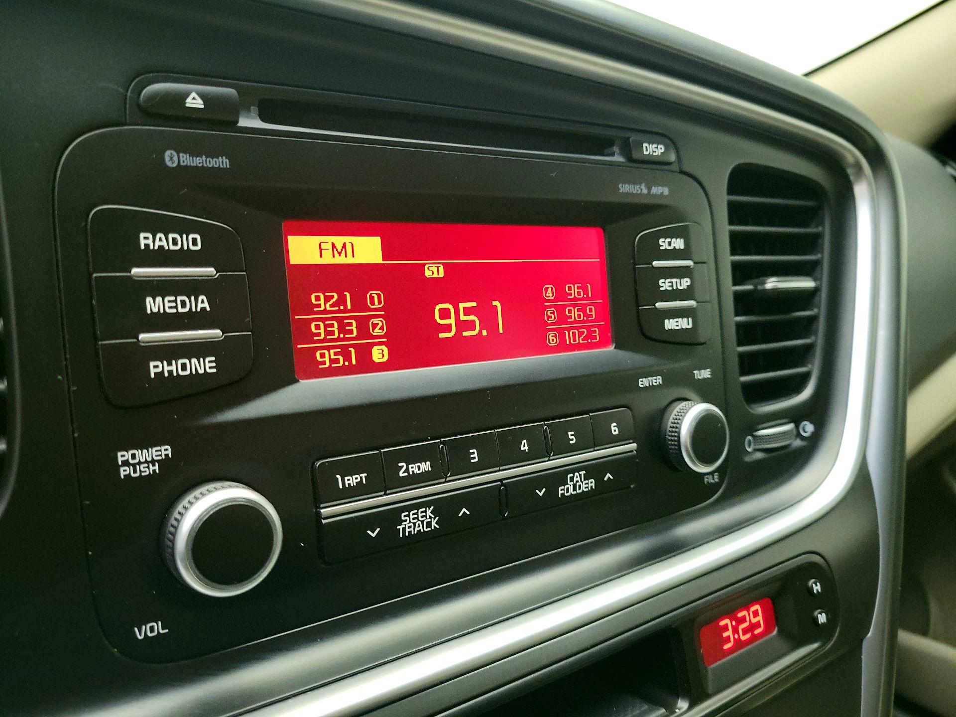 Thumbnail: 2015 Kia Optima - 14