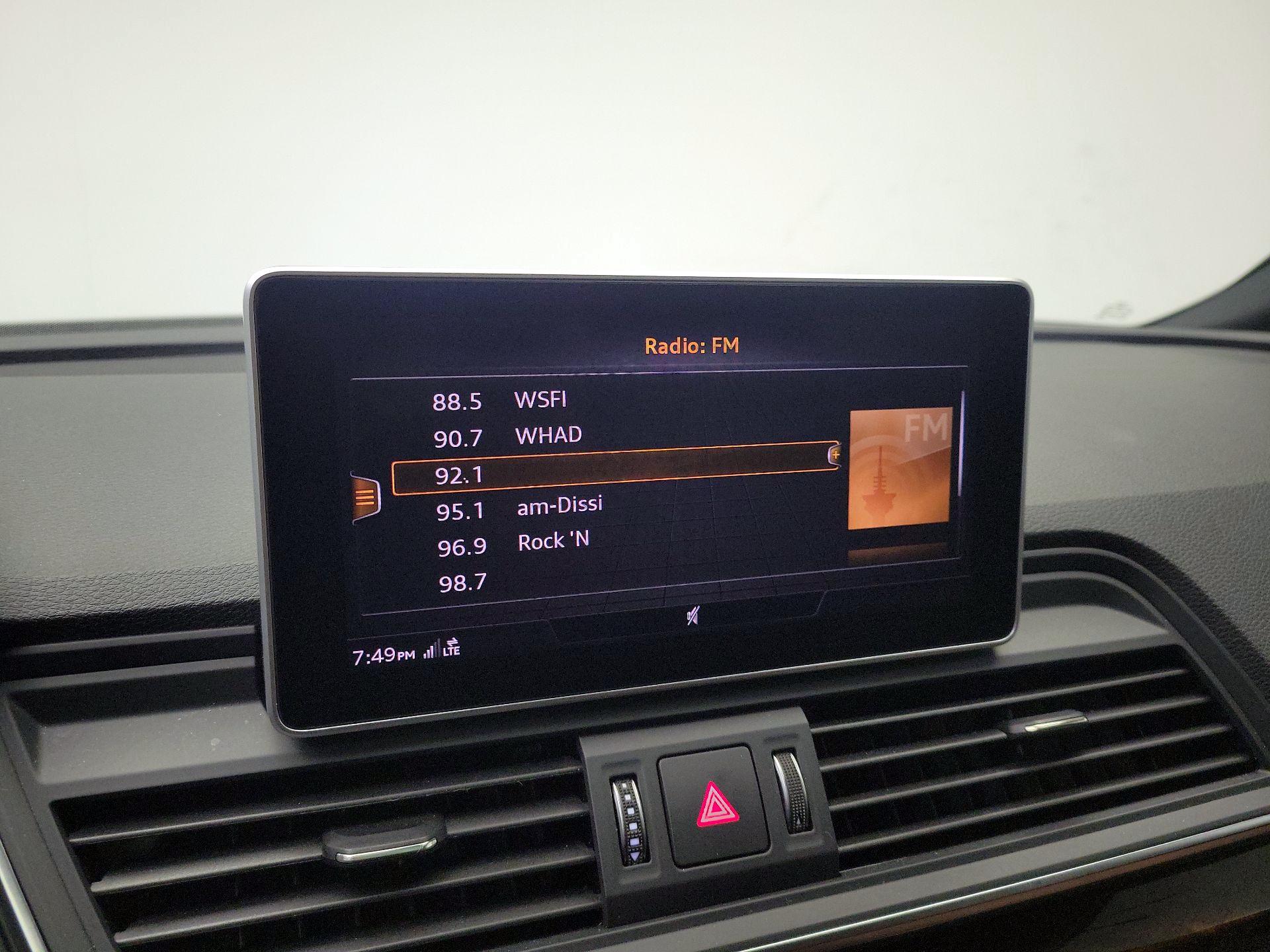 Thumbnail: 2018 Audi Q5 - 16