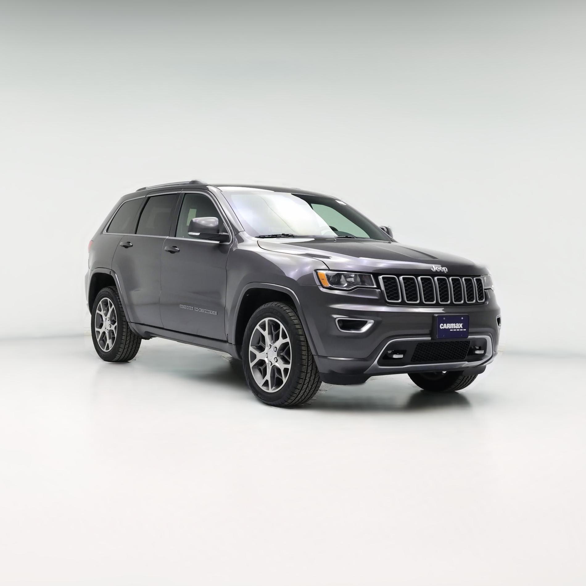 Thumbnail: 2018 Jeep Grand Cherokee - 1