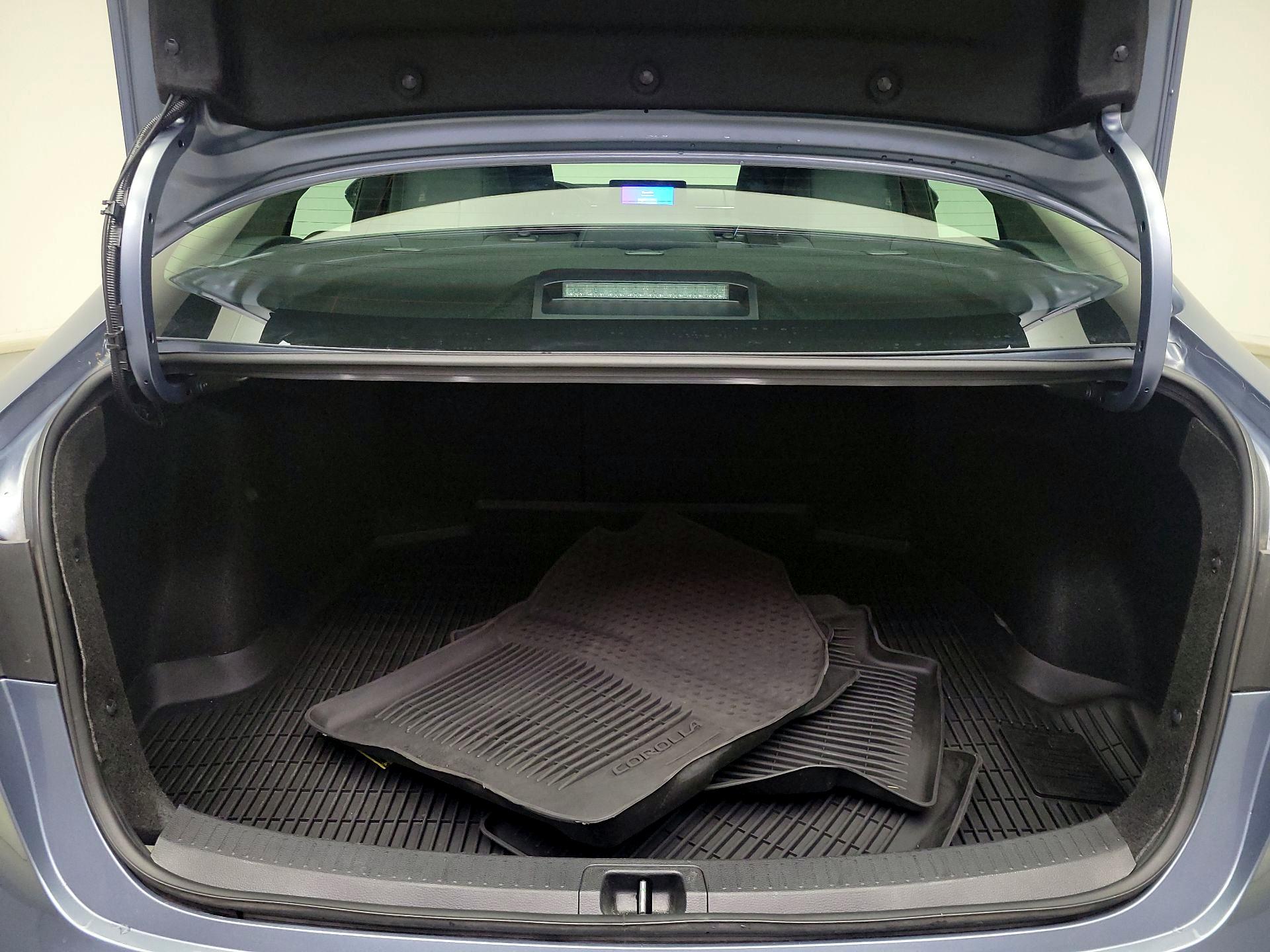 Thumbnail: 2024 Toyota Corolla - 20