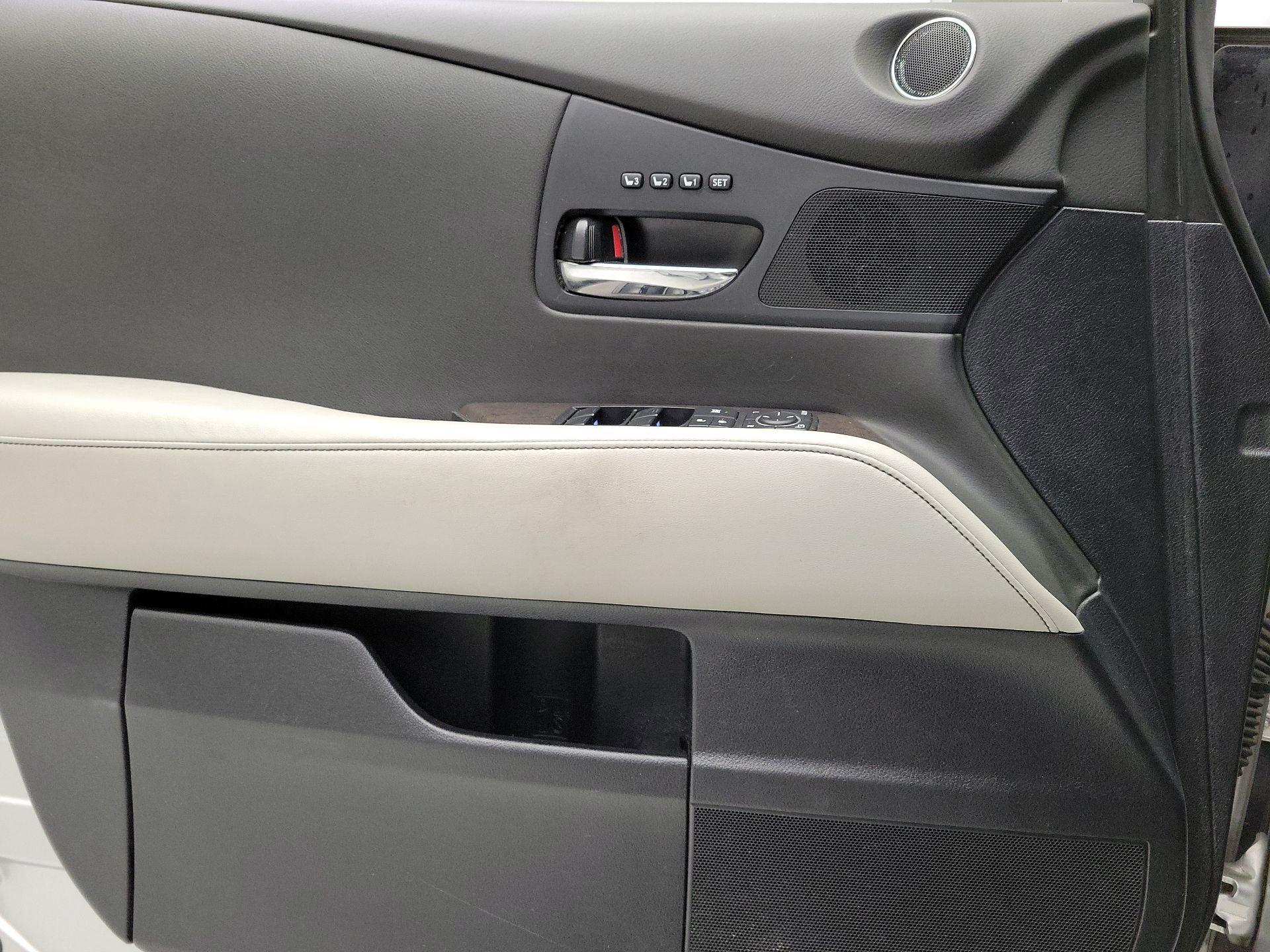 Thumbnail: 2015 Lexus RX - 12