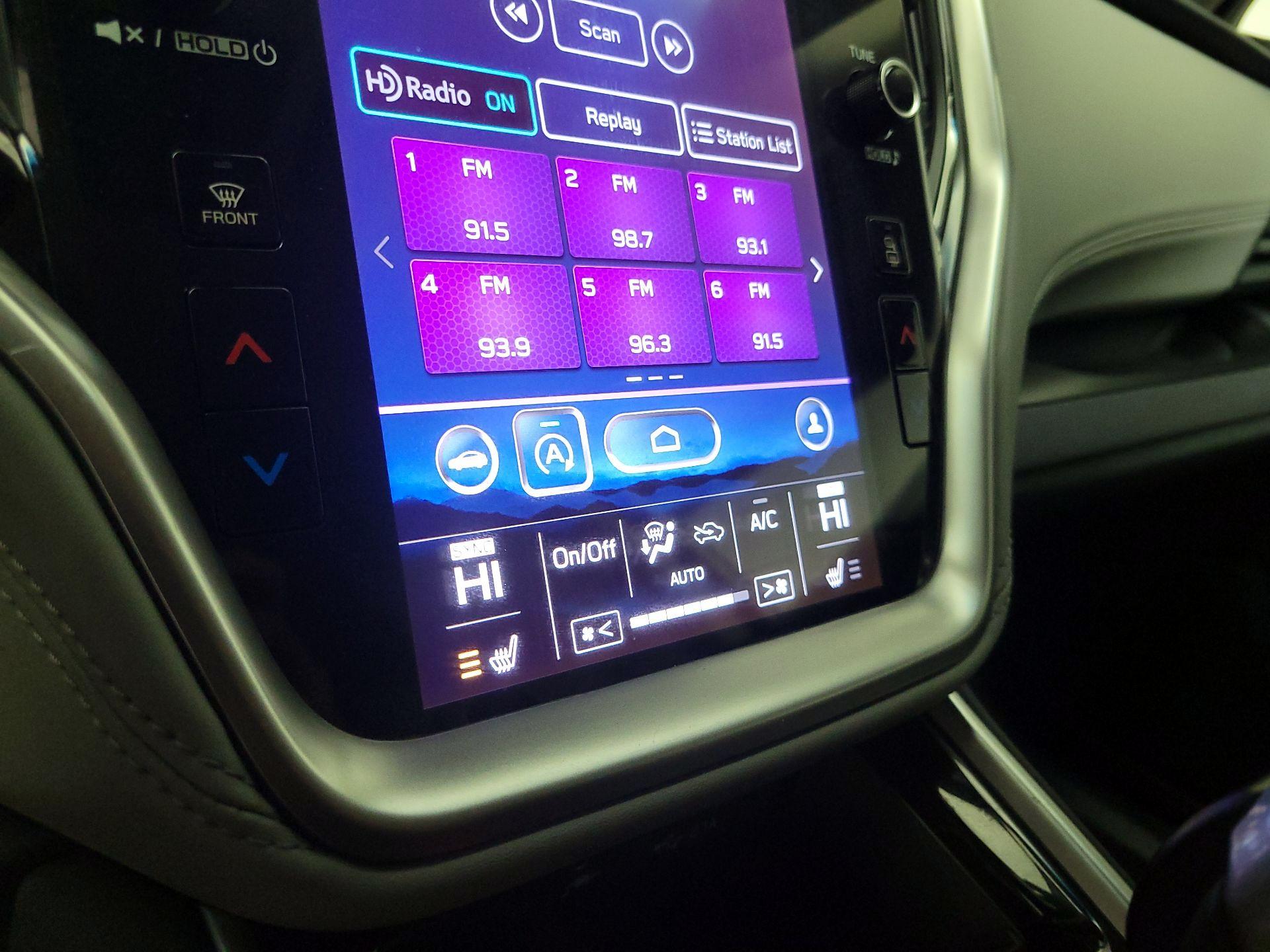 Thumbnail: 2022 Subaru Outback - 16