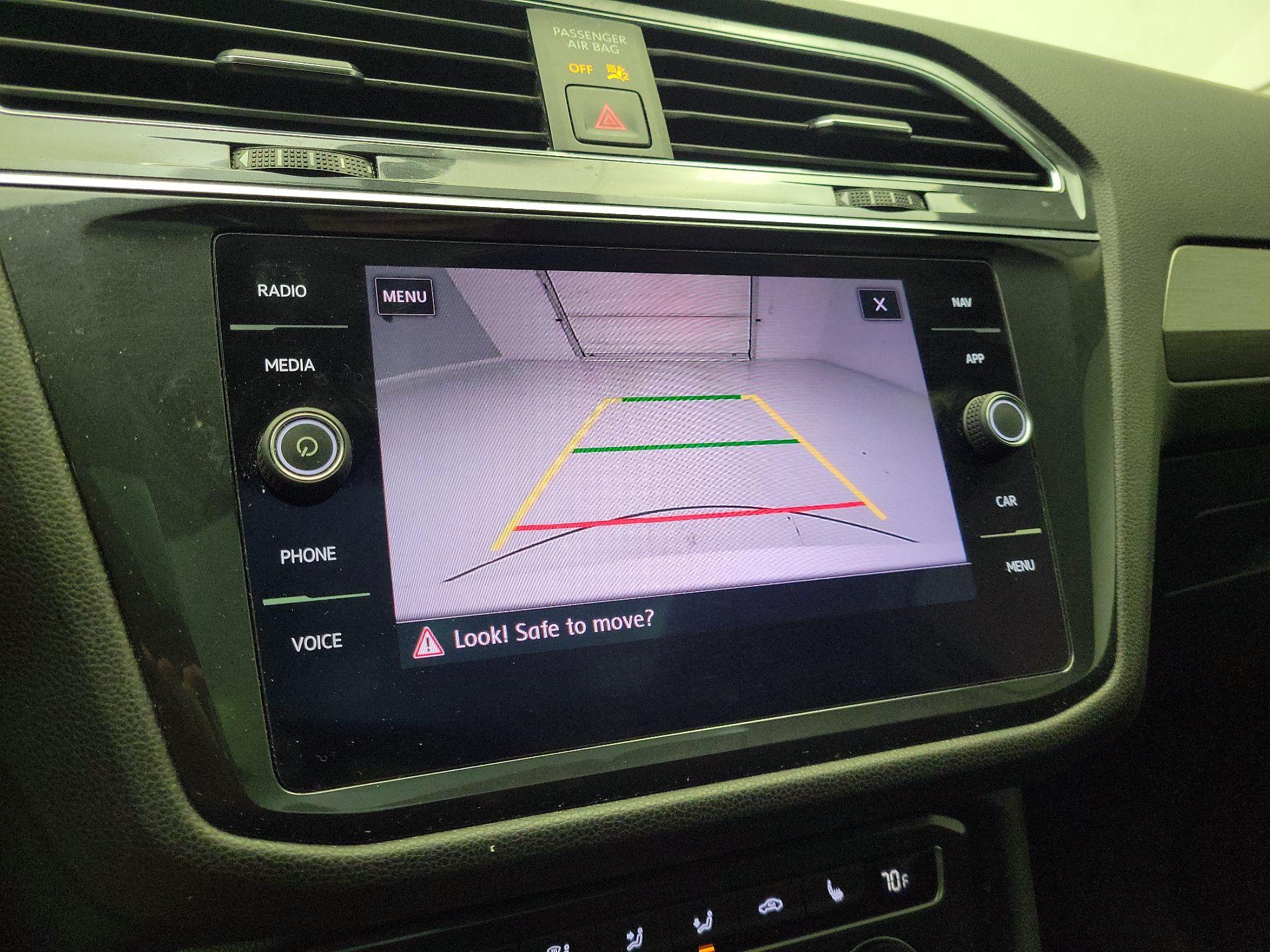 Thumbnail: 2019 Volkswagen Tiguan - 15