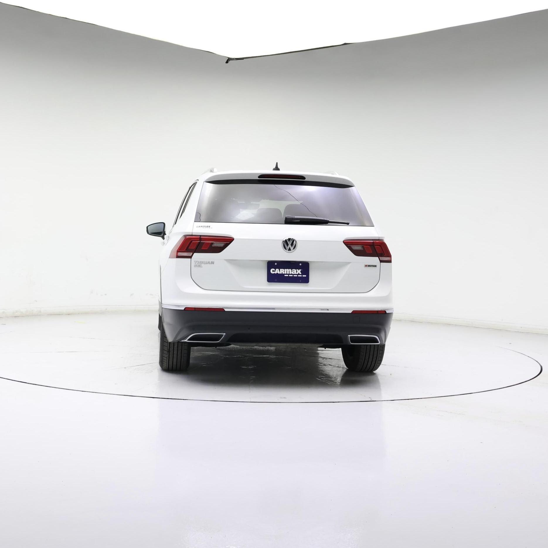 Thumbnail: 2019 Volkswagen Tiguan - 6