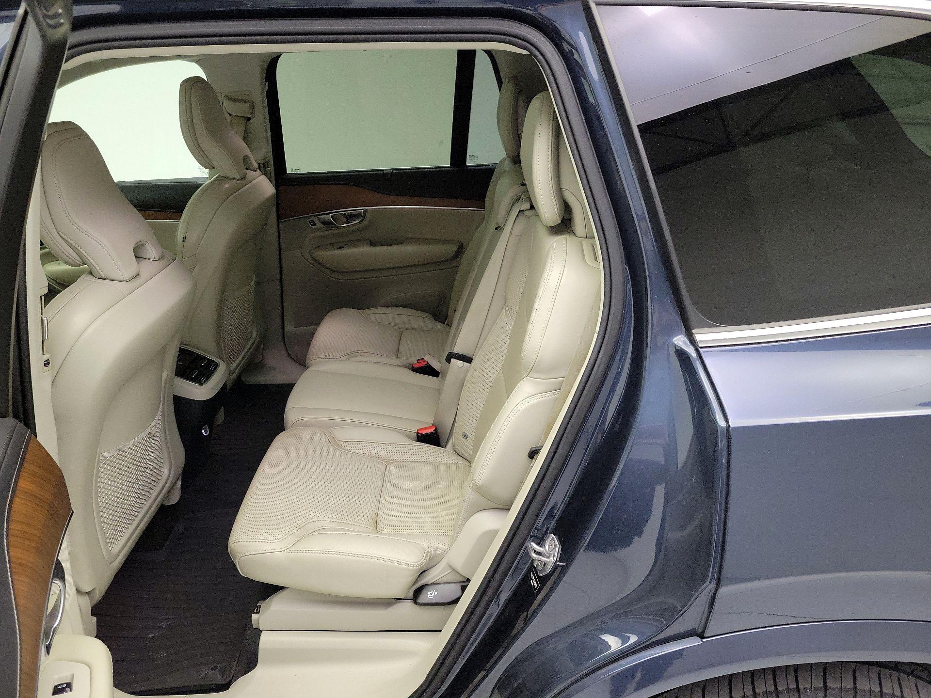 Thumbnail: 2019 Volvo XC90 - 20