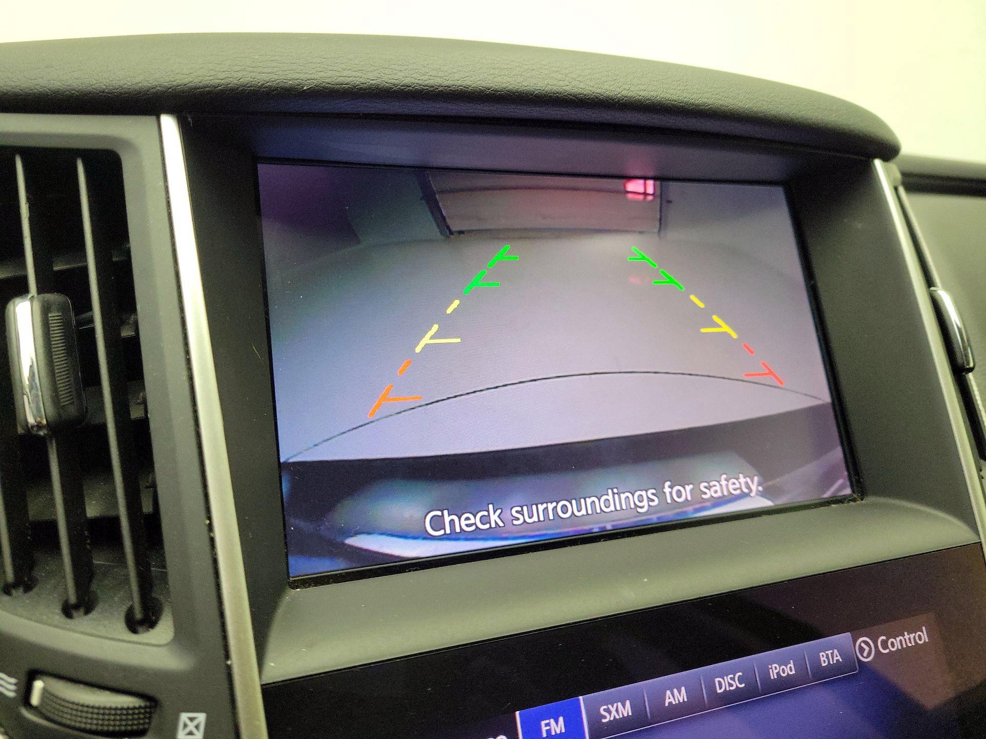 Thumbnail: 2016 INFINITI Q50 - 14