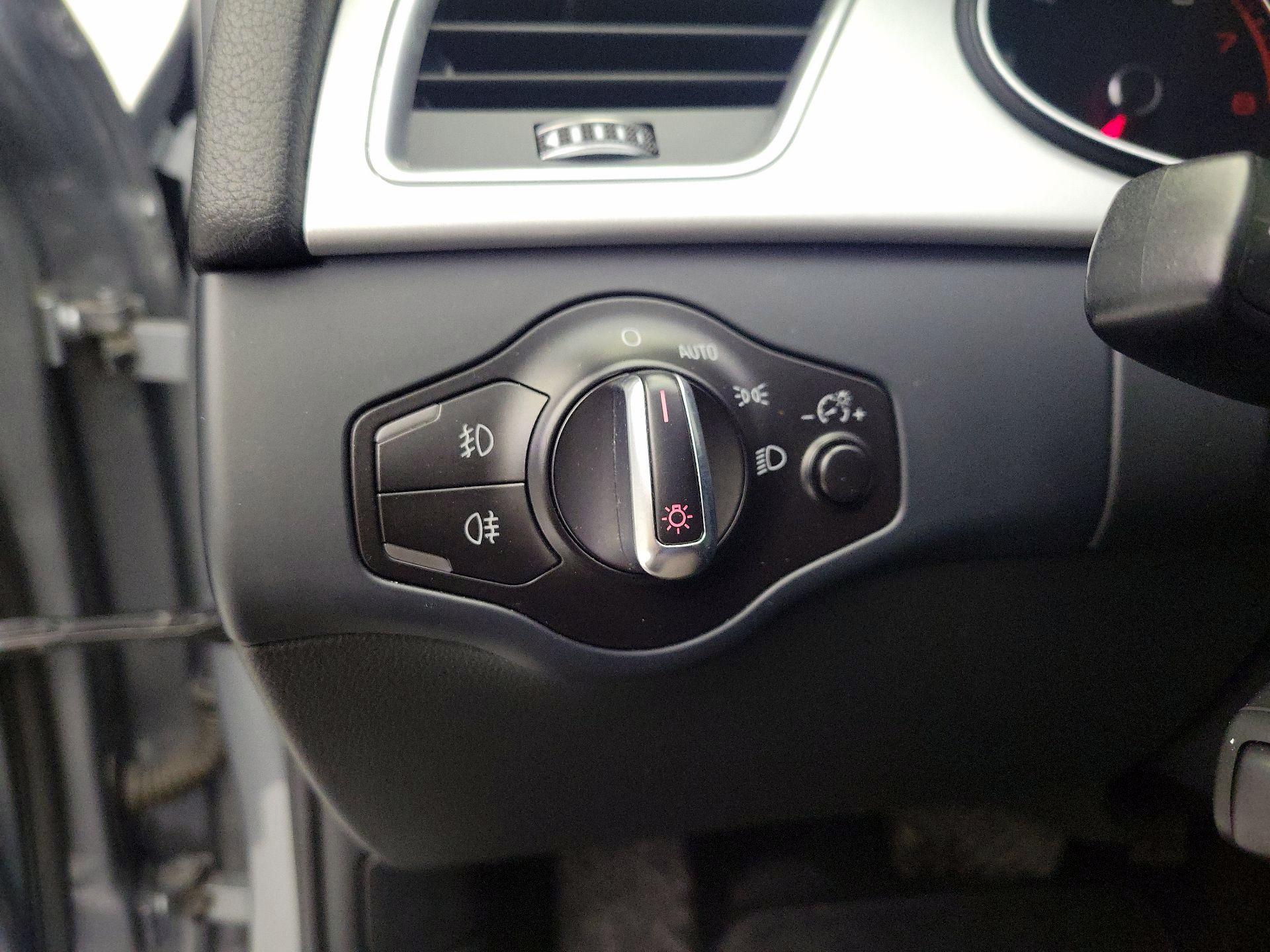 Thumbnail: 2016 Audi A4 - 13