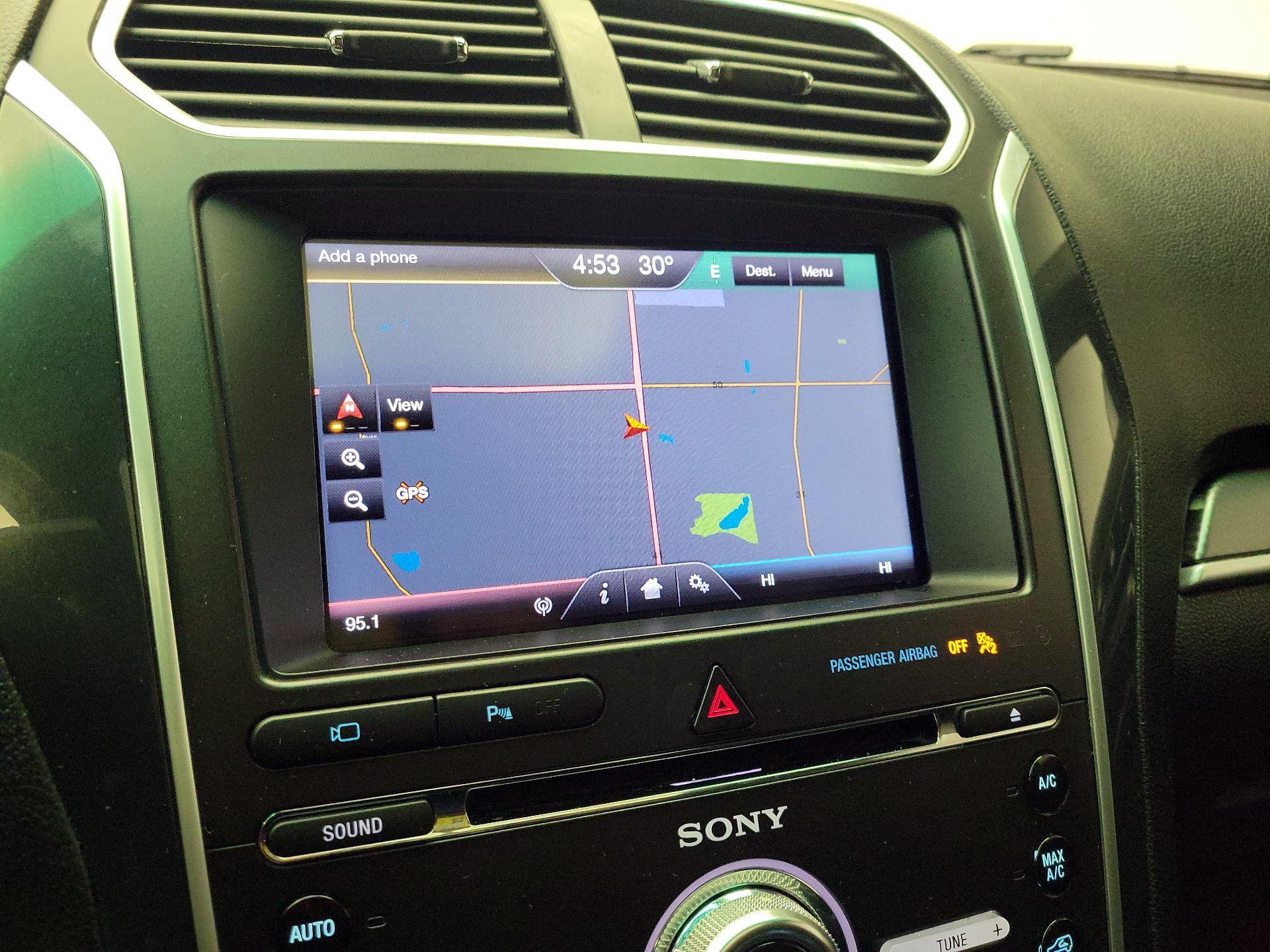 Thumbnail: 2016 Ford Explorer - 14