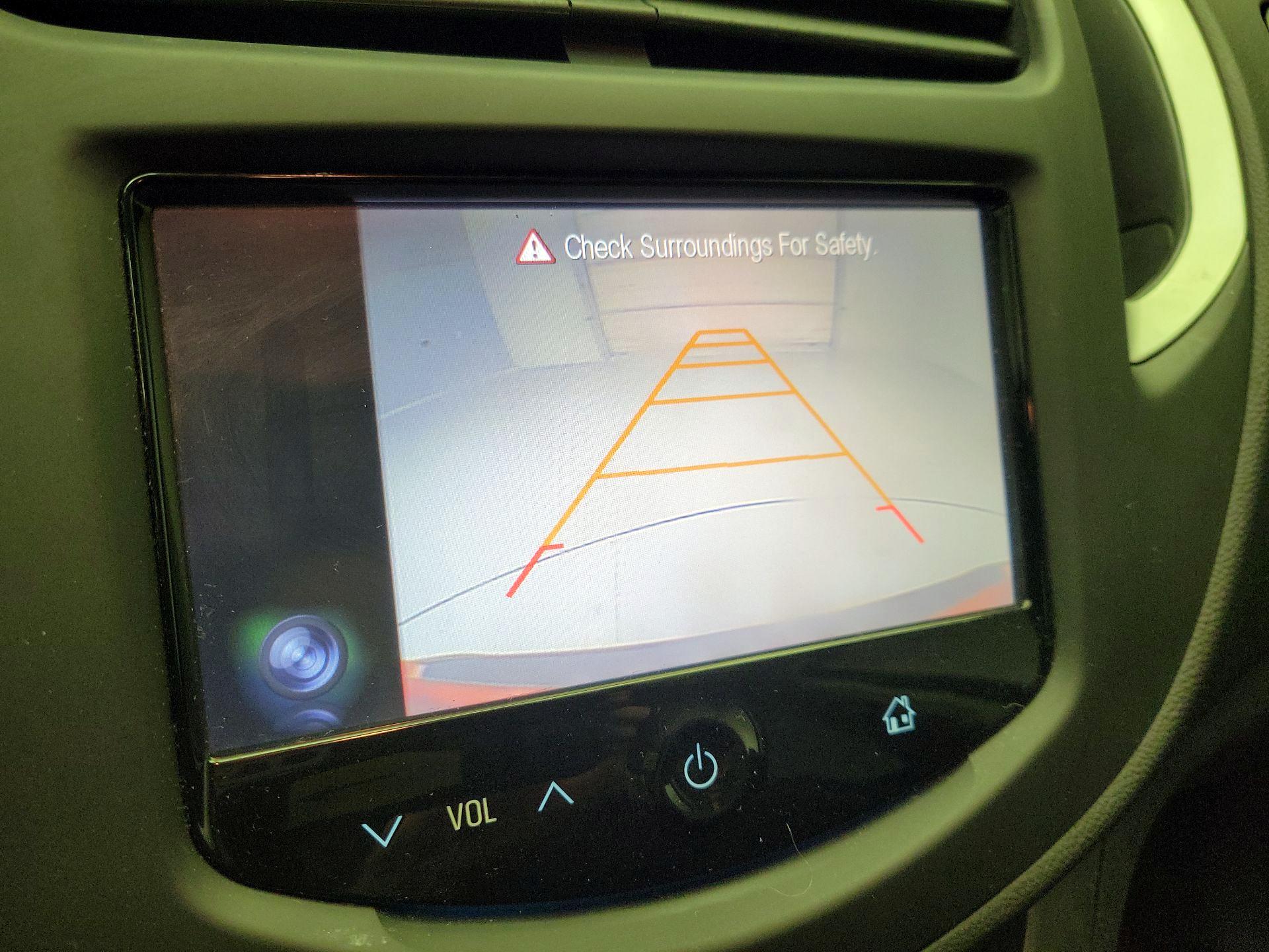 Thumbnail: 2015 Chevrolet Trax - 14