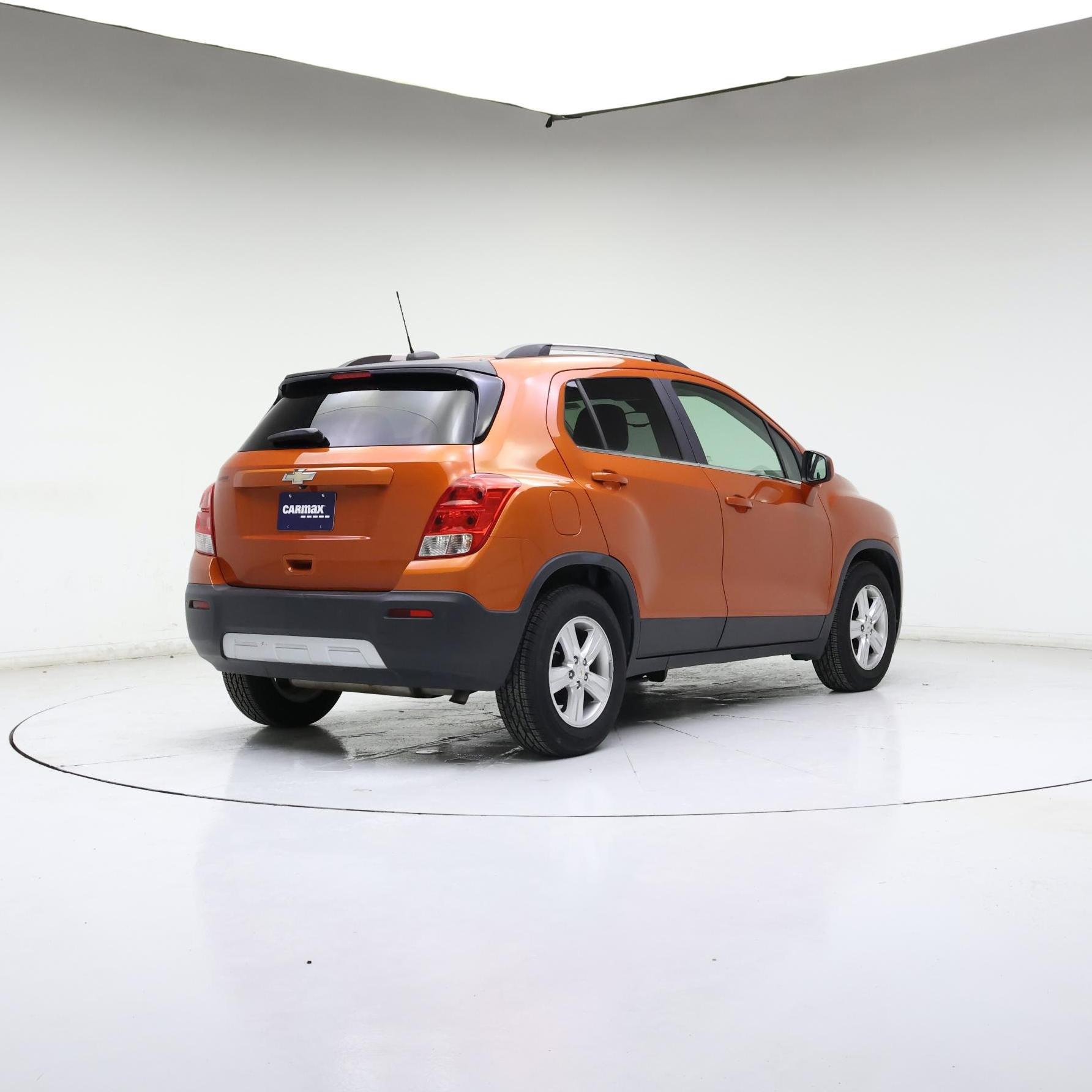 Thumbnail: 2015 Chevrolet Trax - 8