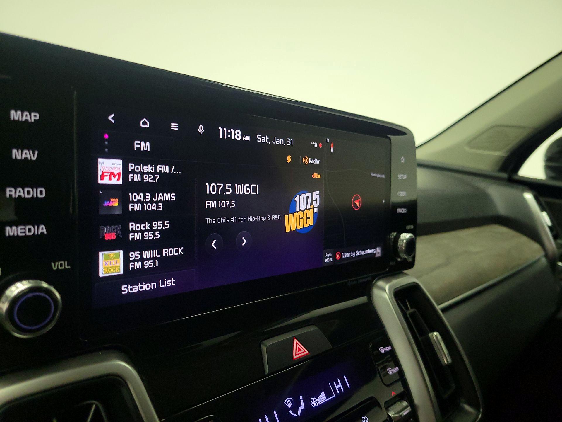 Thumbnail: 2023 Kia Sorento - 16