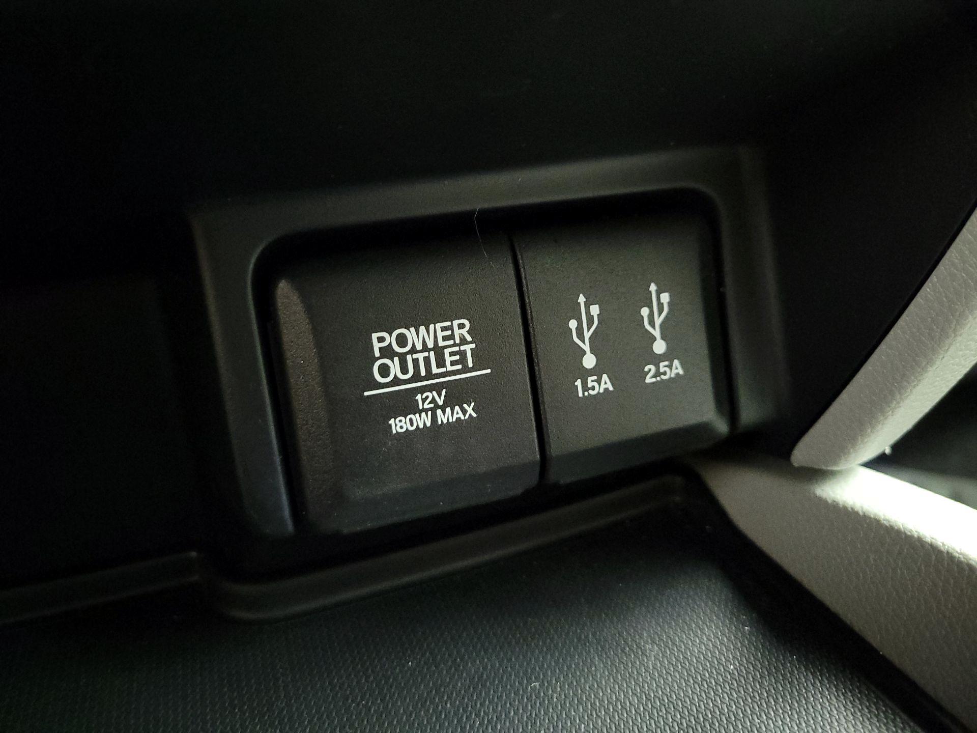 Thumbnail: 2016 Honda Pilot - 19