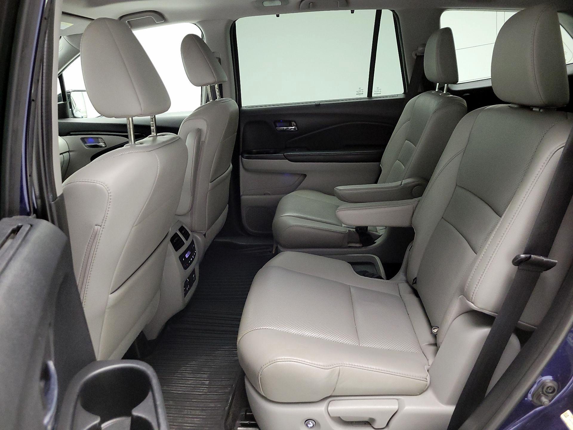 Thumbnail: 2016 Honda Pilot - 20