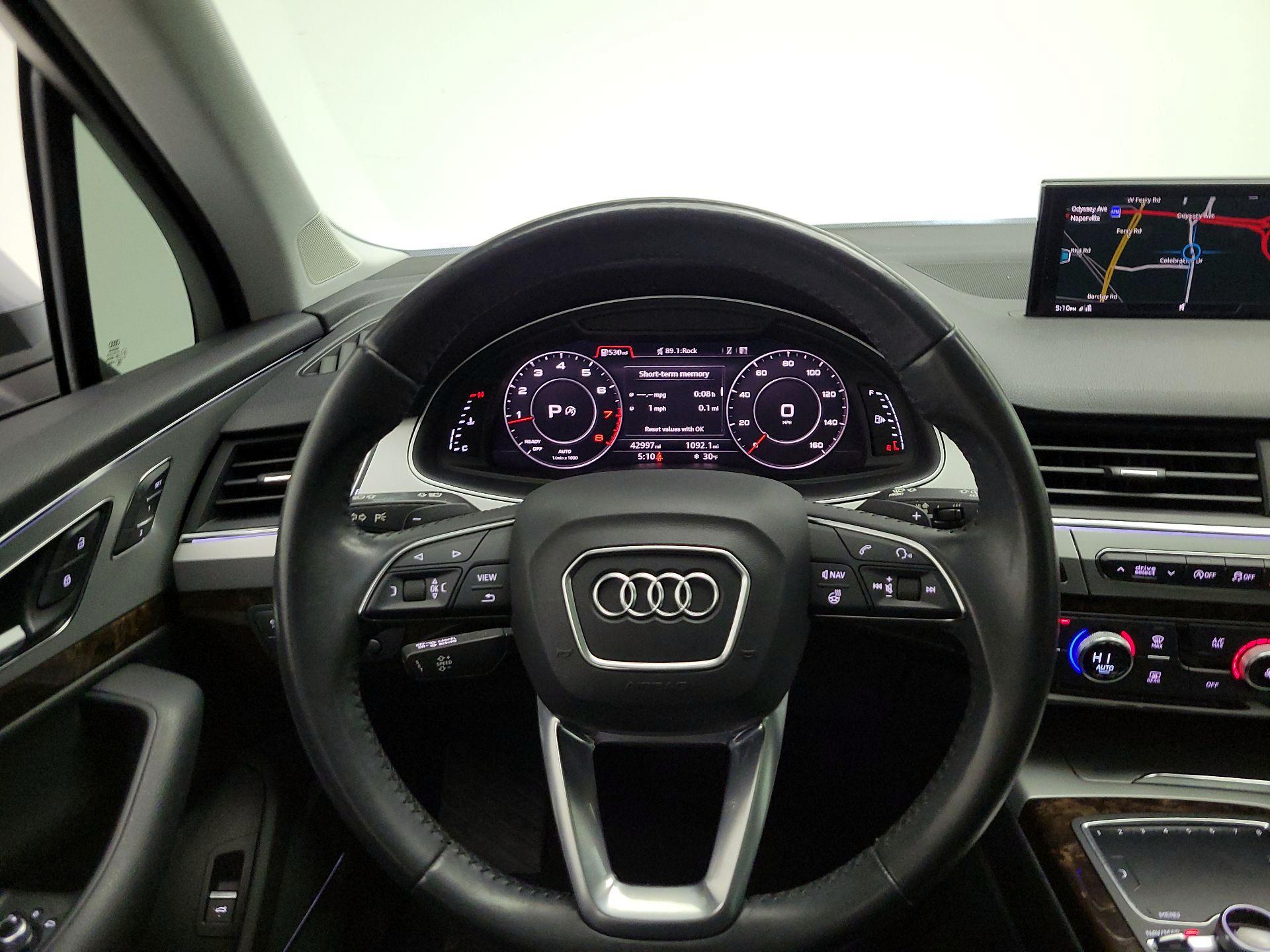Thumbnail: 2019 Audi Q7 - 10