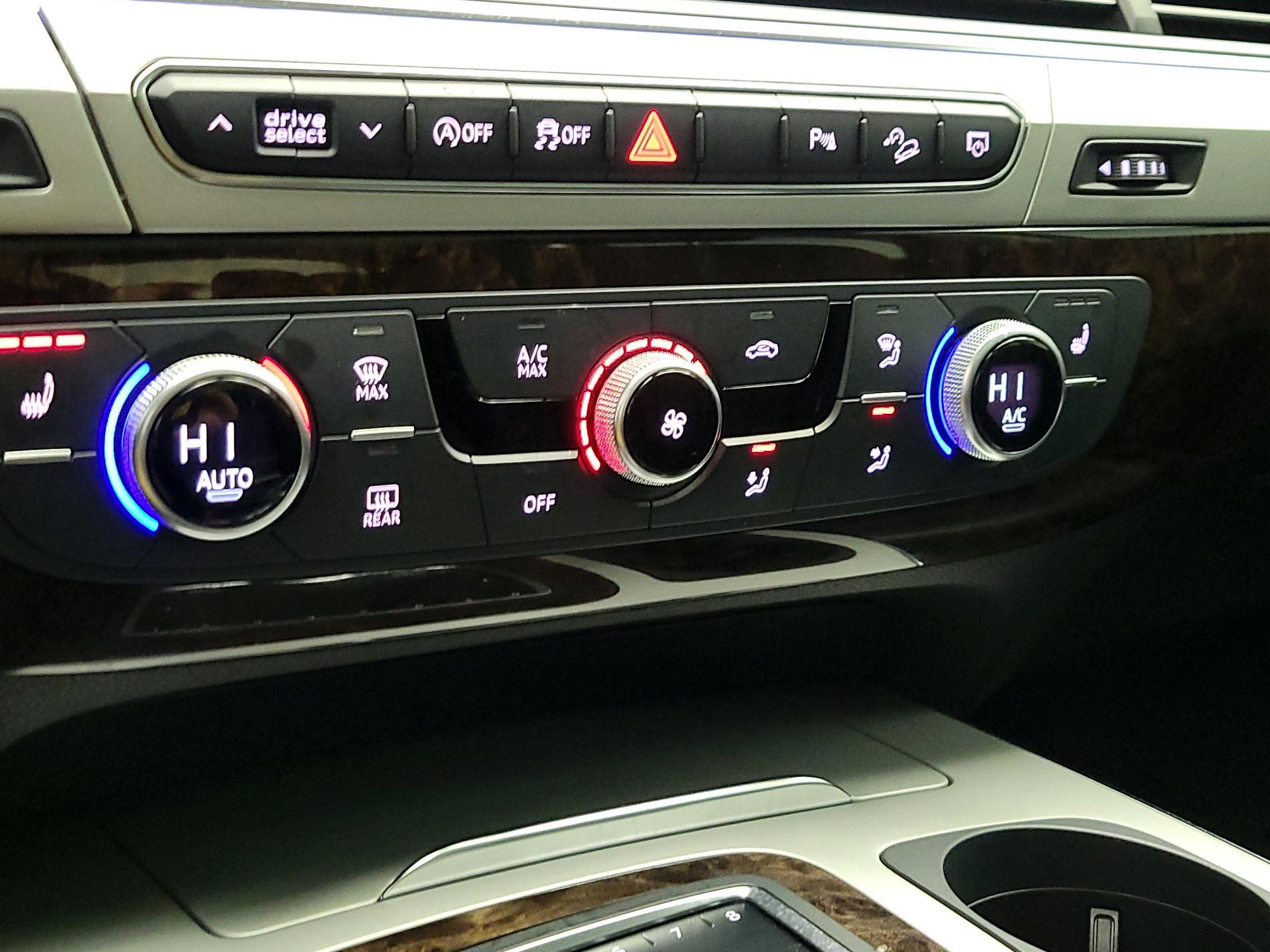 Thumbnail: 2019 Audi Q7 - 17