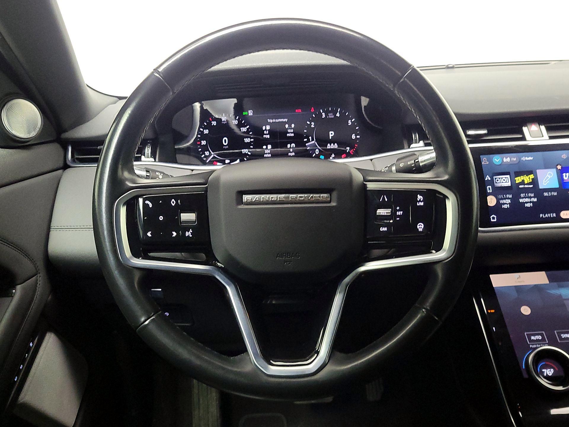 Thumbnail: 2021 Land Rover Range Rover Evoque - 10