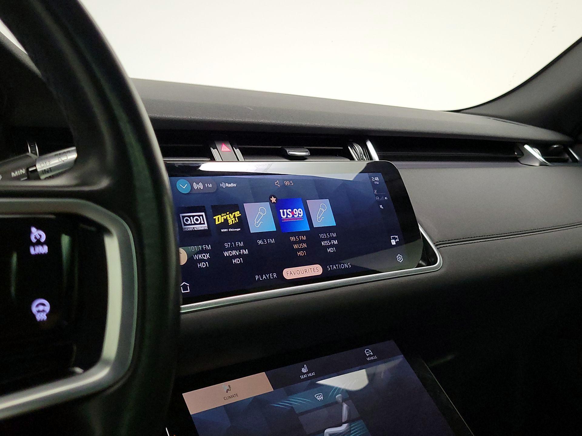 Thumbnail: 2021 Land Rover Range Rover Evoque - 16