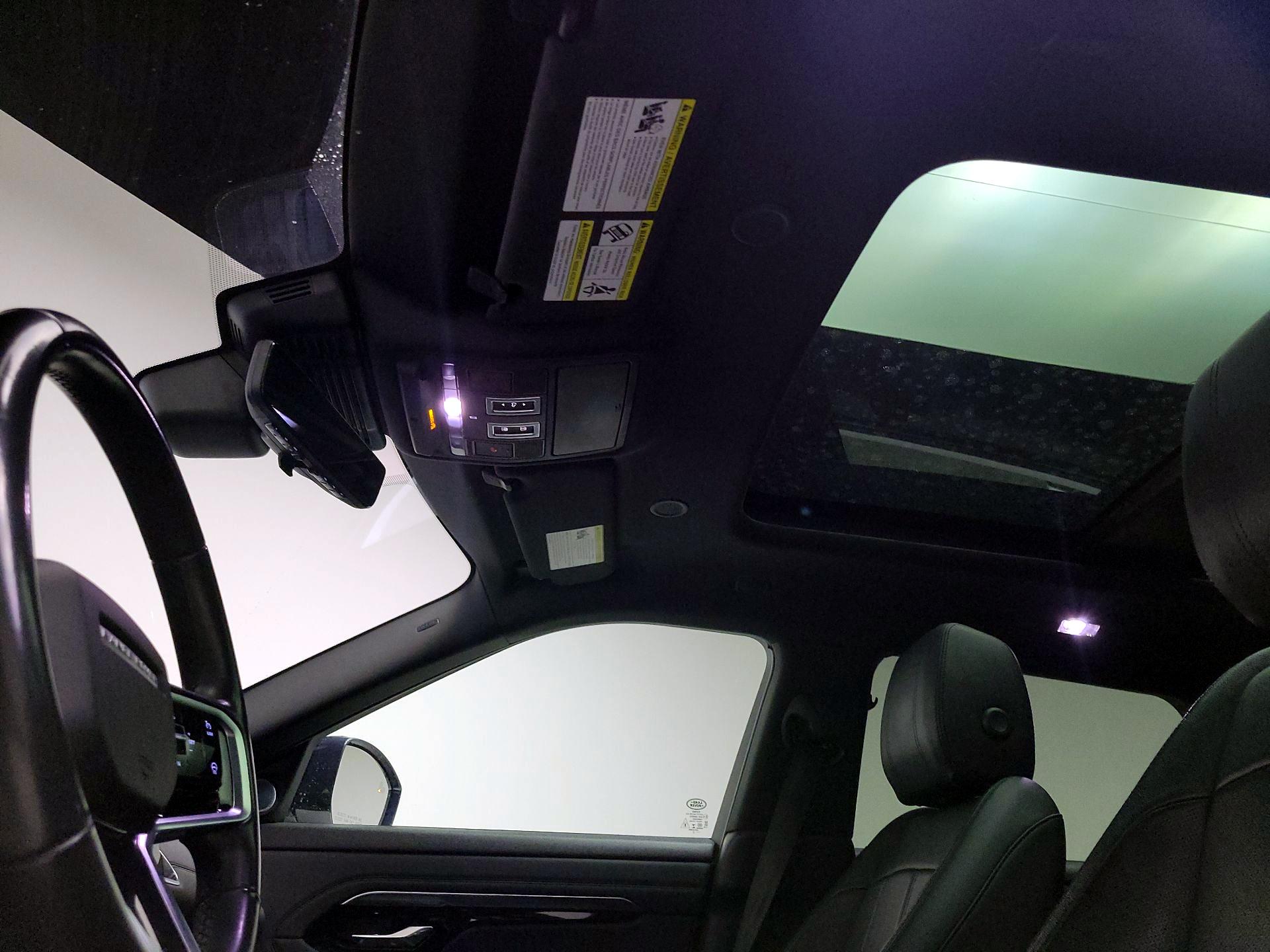 Thumbnail: 2021 Land Rover Range Rover Evoque - 20