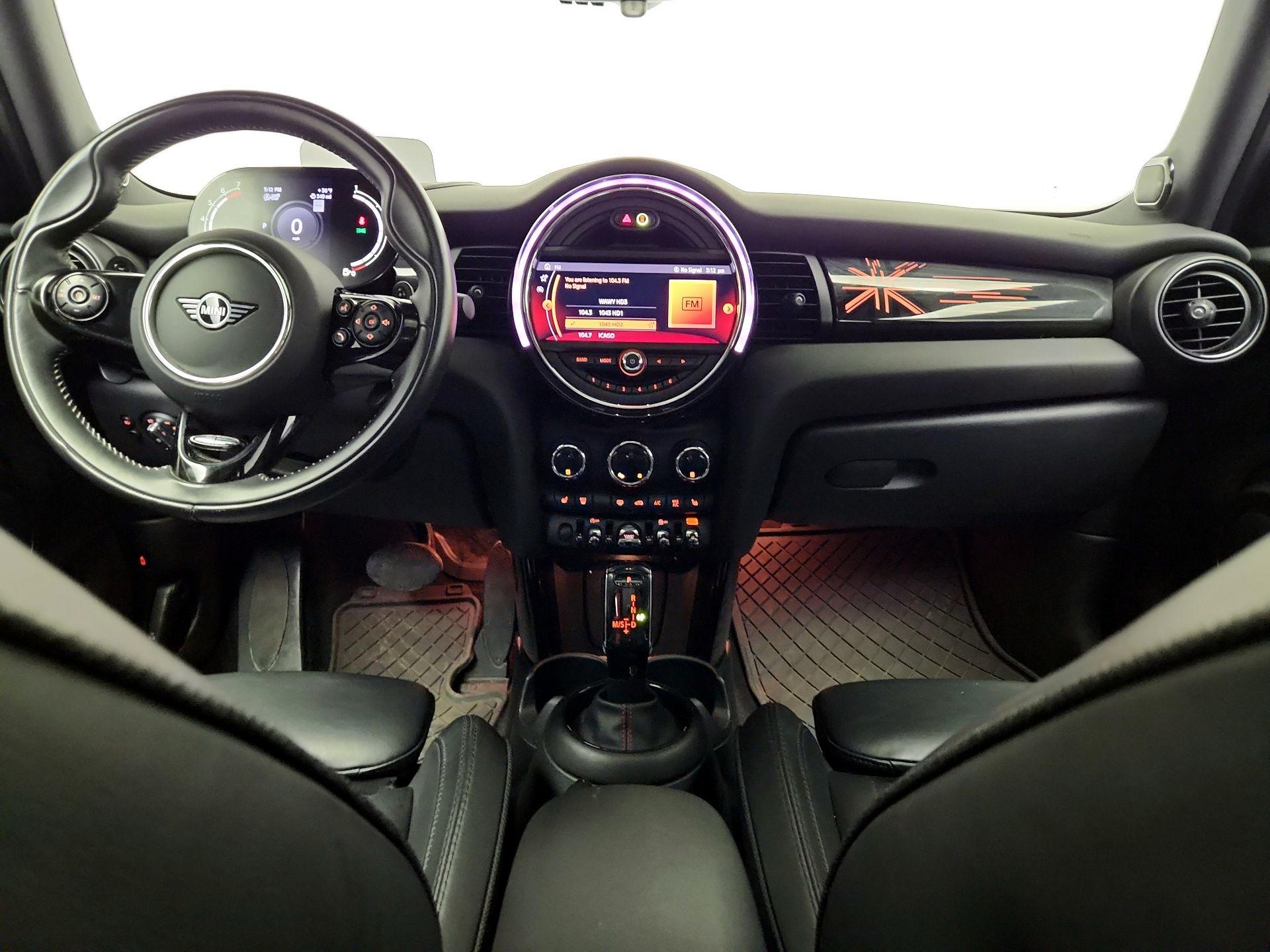 Thumbnail: 2021 MINI Cooper Hardtop - 9