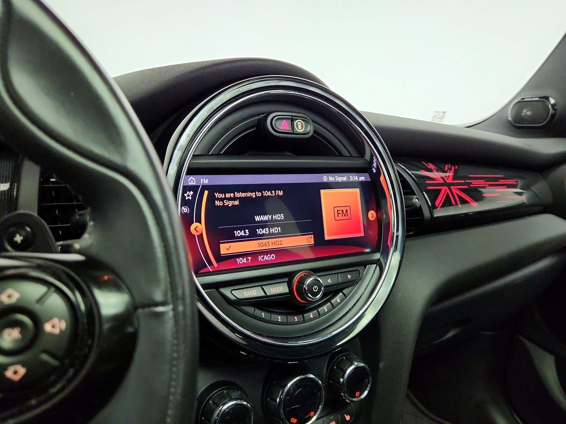 Thumbnail: 2021 MINI Cooper Hardtop - 16