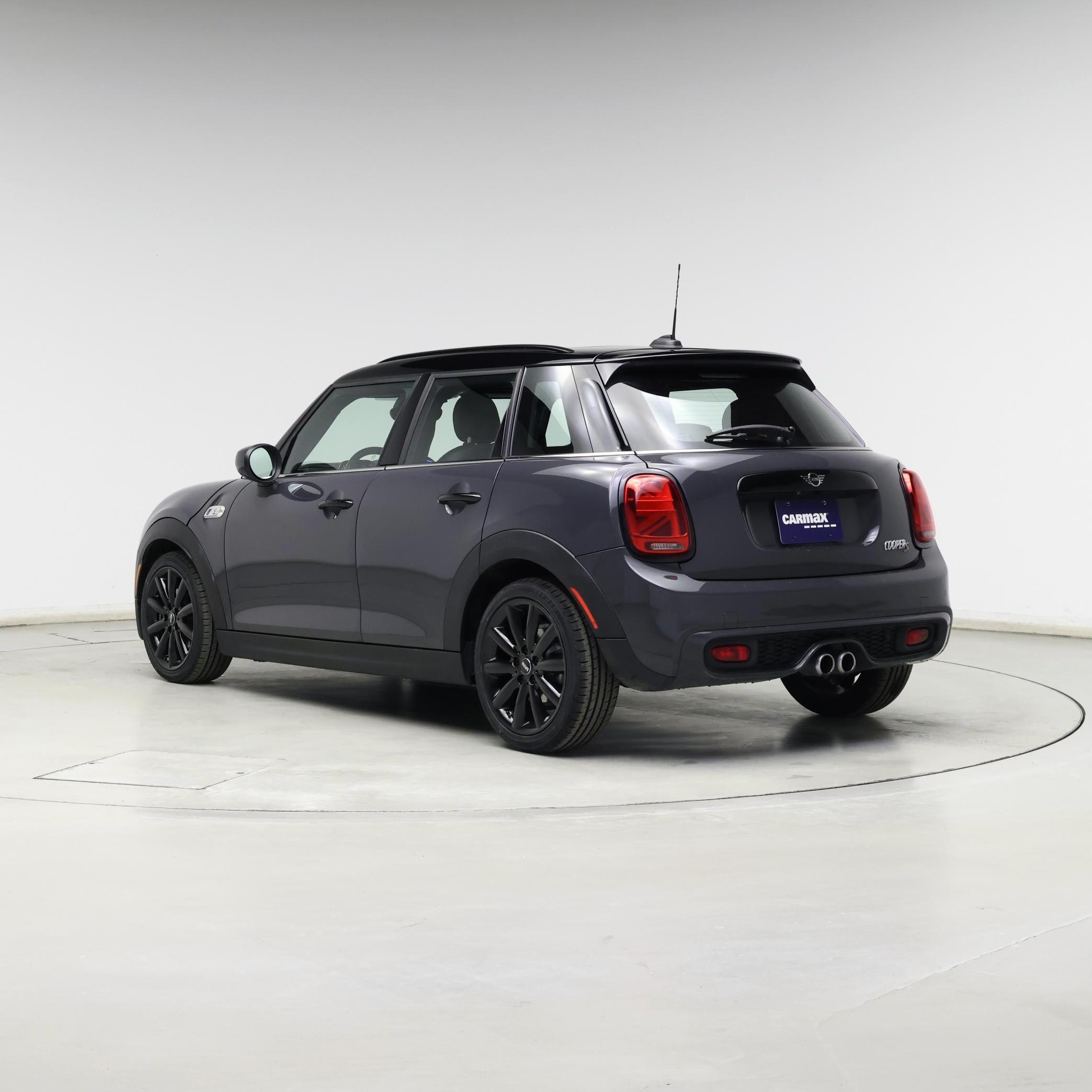 Thumbnail: 2021 MINI Cooper Hardtop - 2