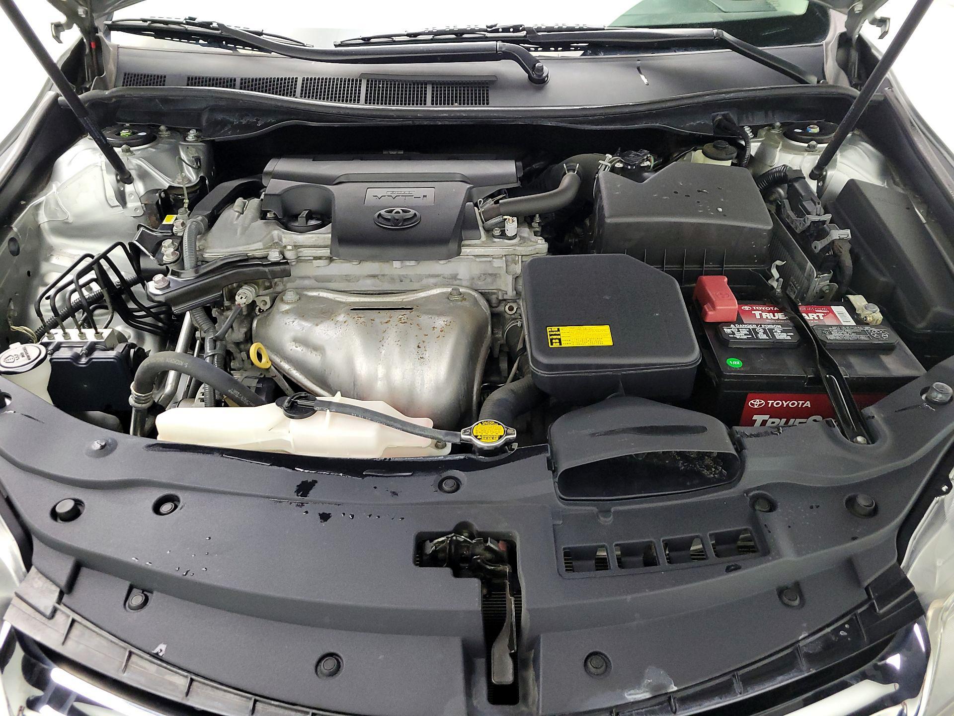 Thumbnail: 2015 Toyota Camry - 20