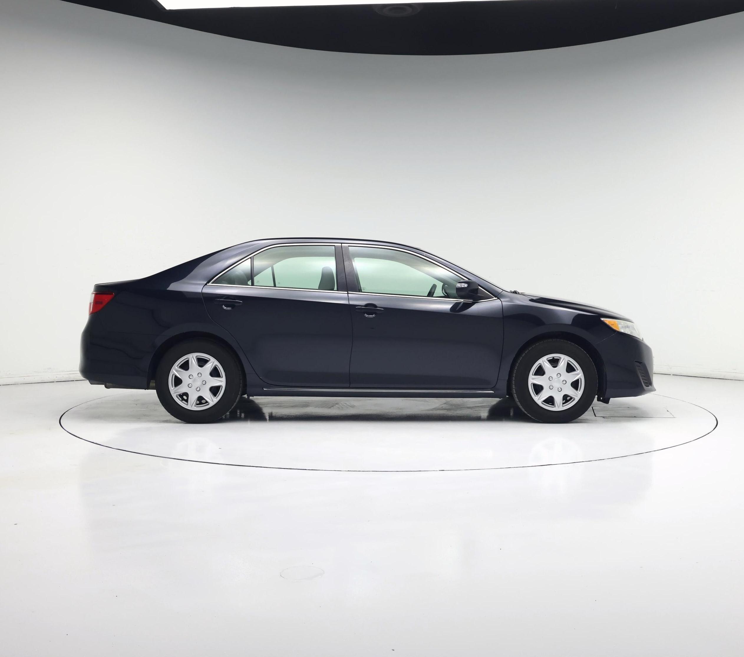 Thumbnail: 2014 Toyota Camry - 7