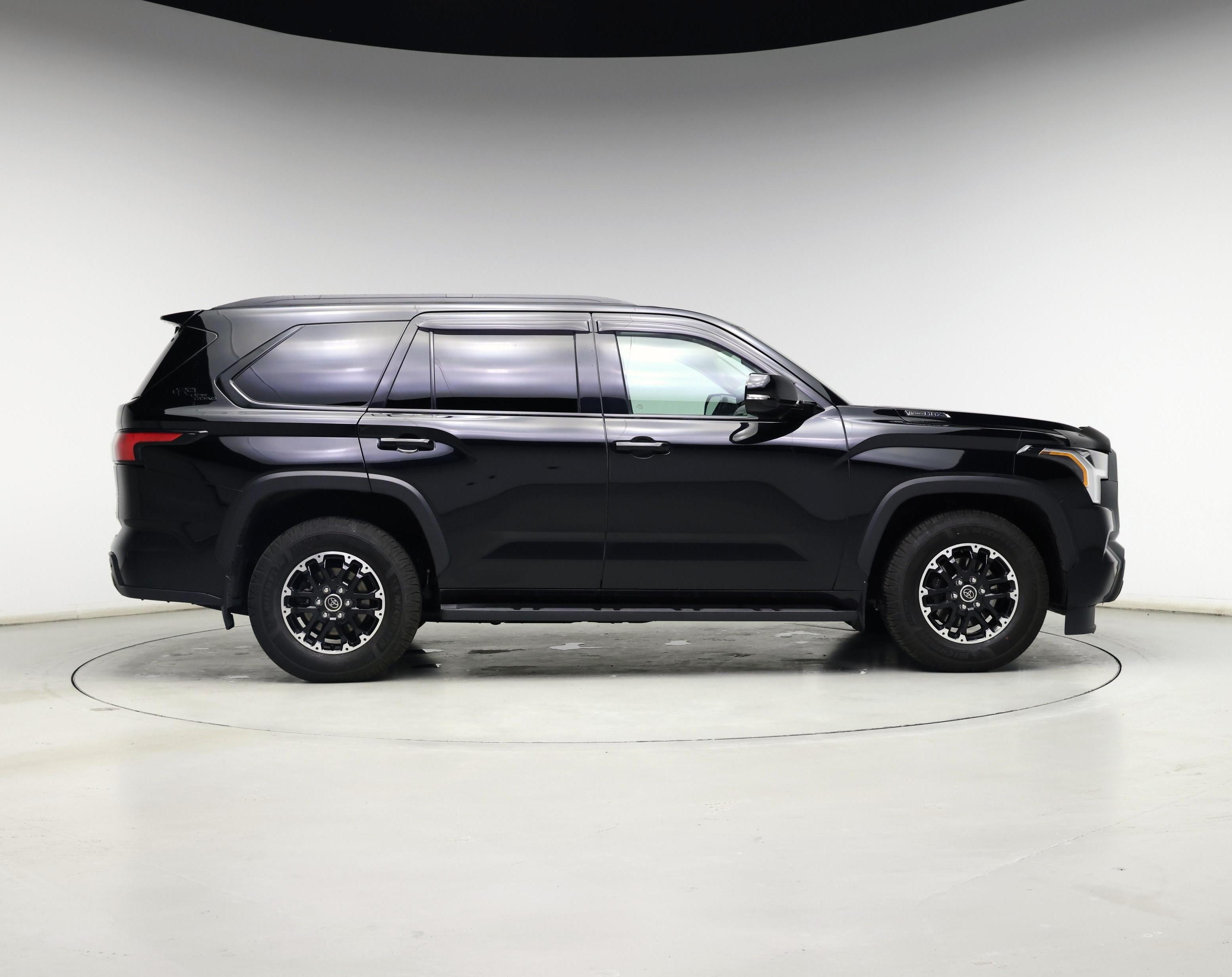 Thumbnail: 2023 Toyota Sequoia - 7