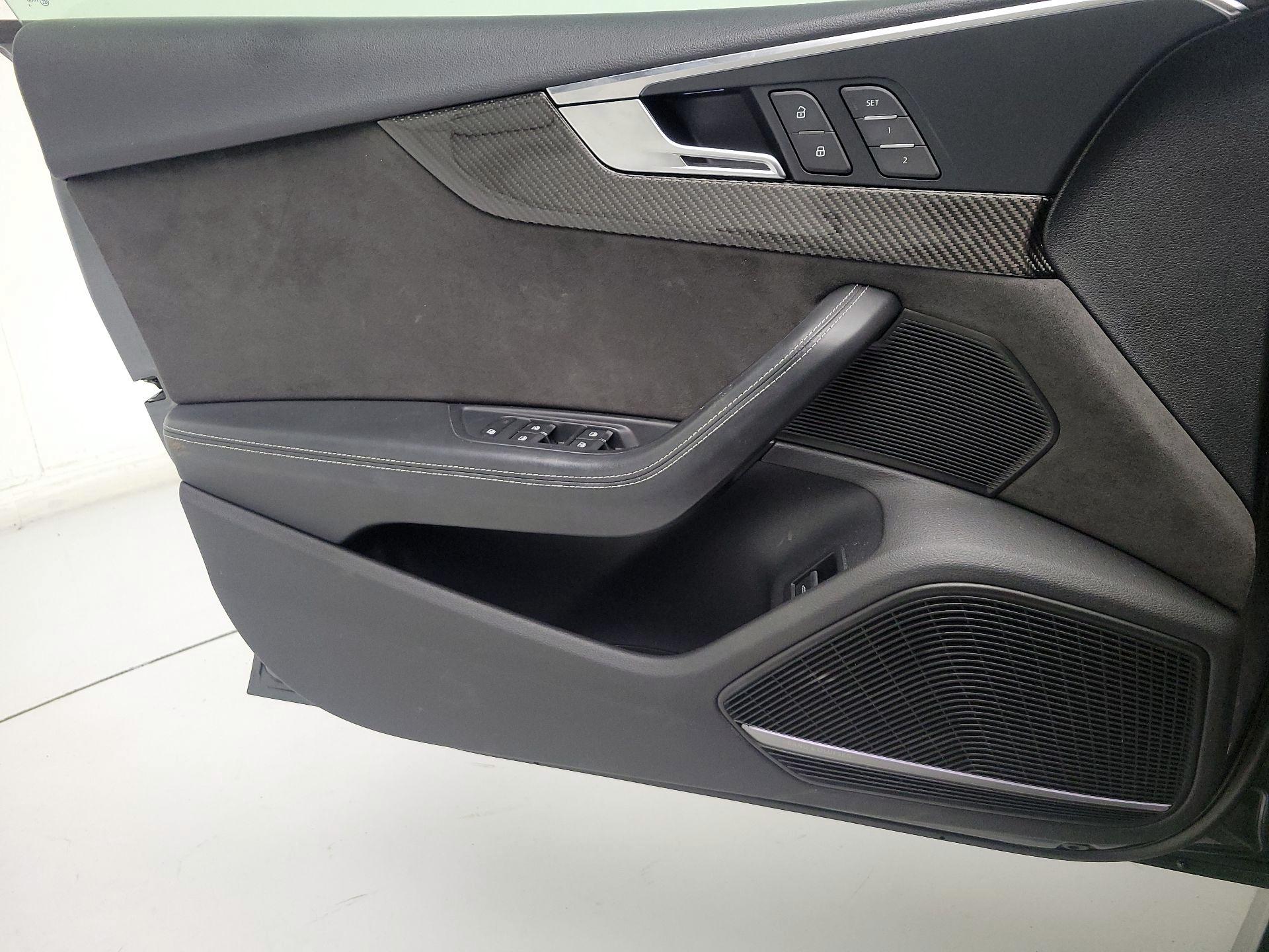 Thumbnail: 2019 Audi RS 5 - 12