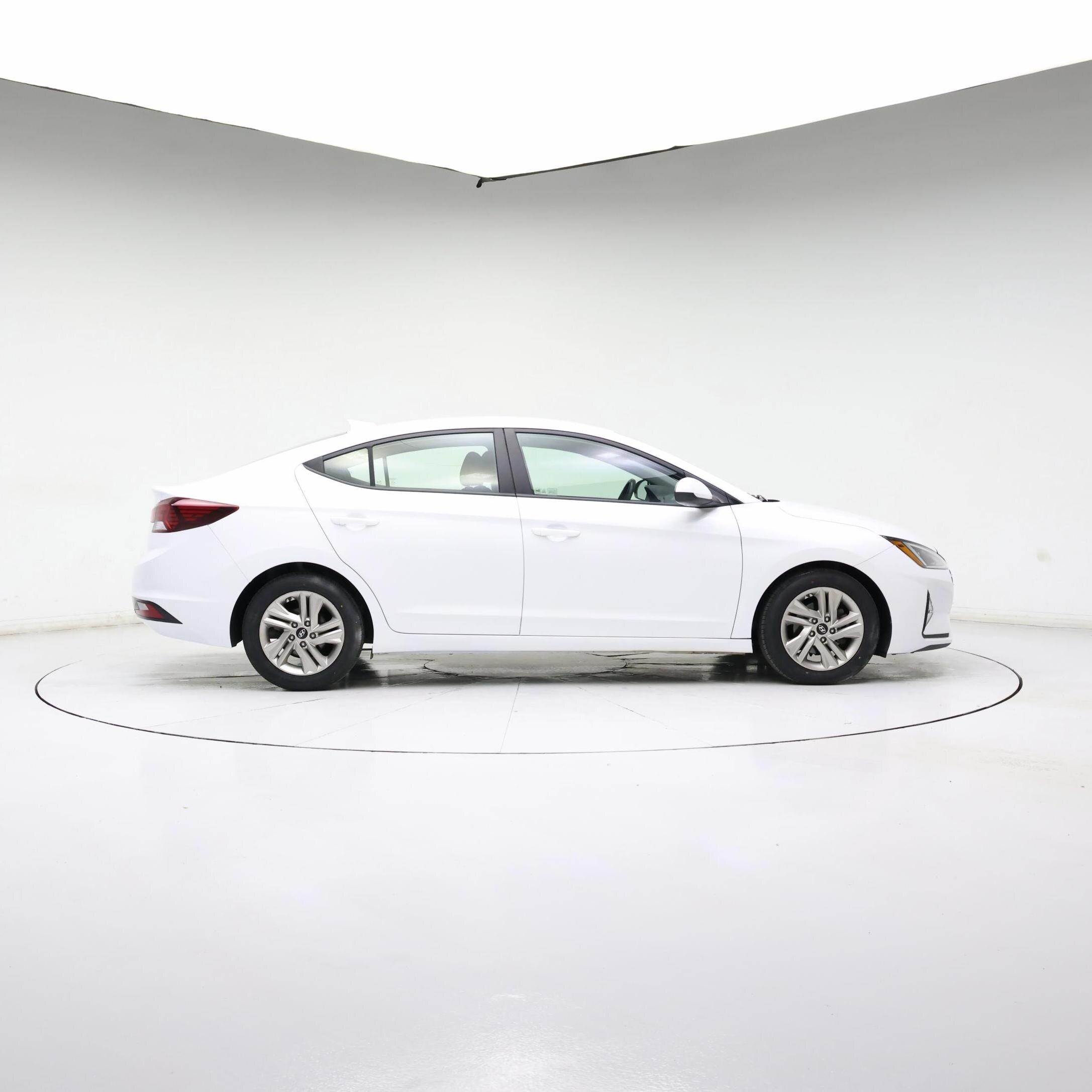 Thumbnail: 2020 Hyundai Elantra - 7