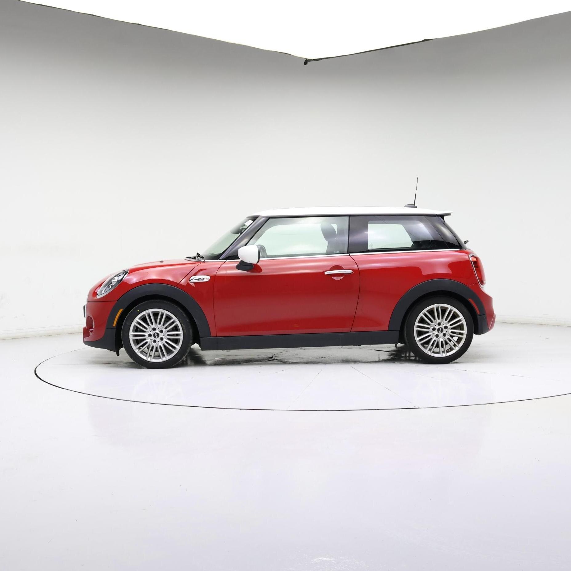 Thumbnail: 2020 MINI Cooper Hardtop - 3