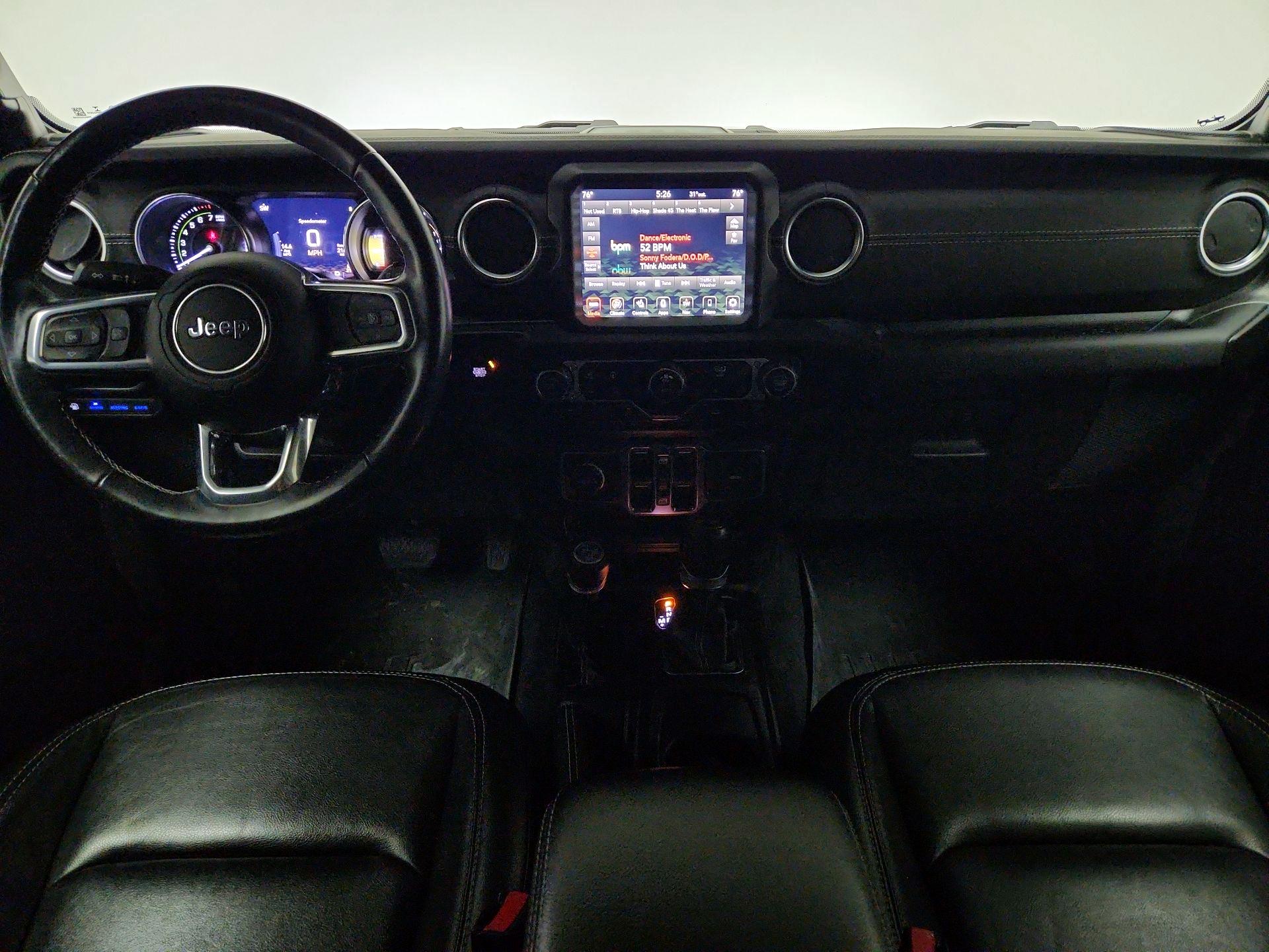 Thumbnail: 2022 Jeep Wrangler - 9