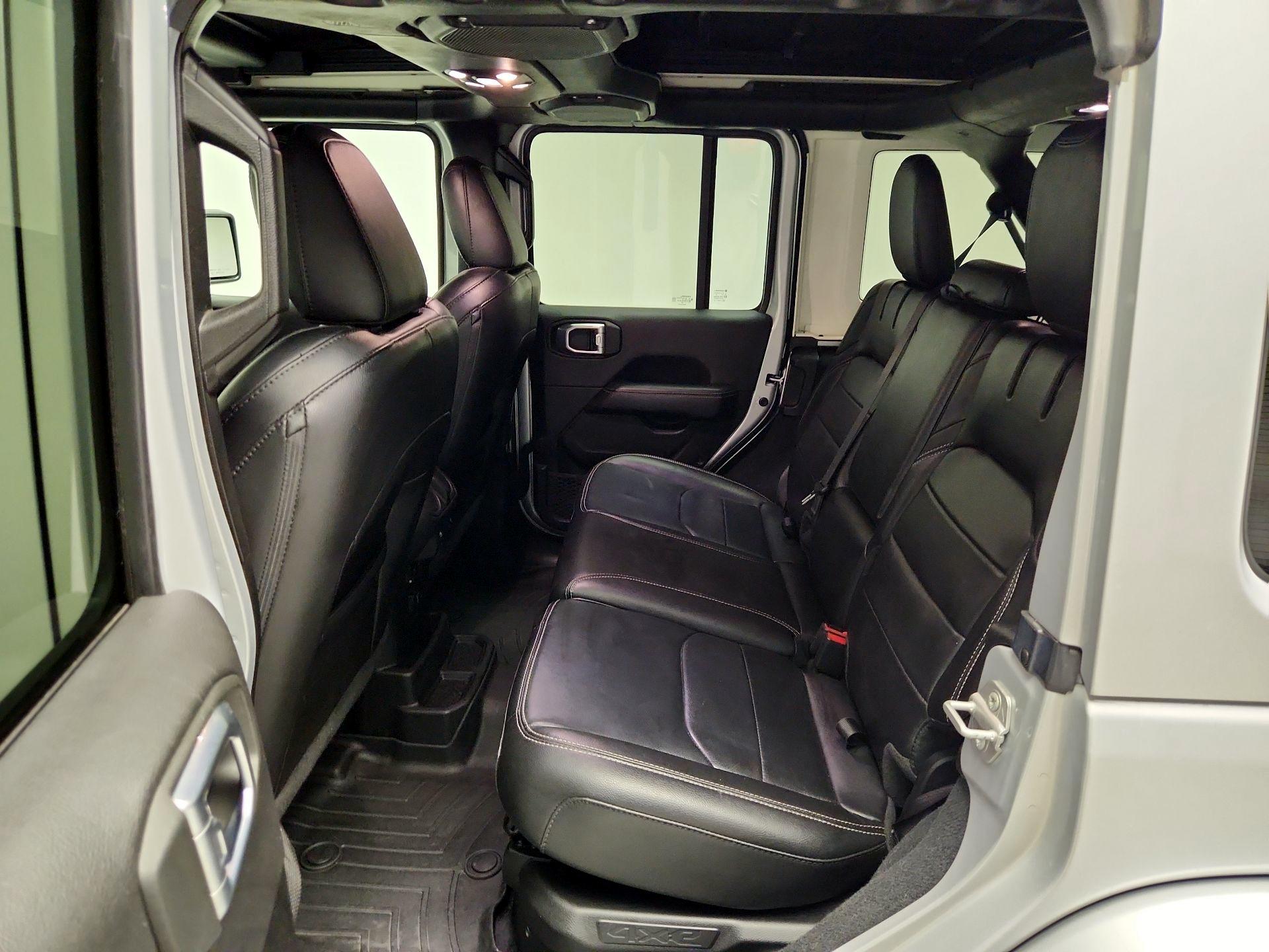 Thumbnail: 2022 Jeep Wrangler - 19