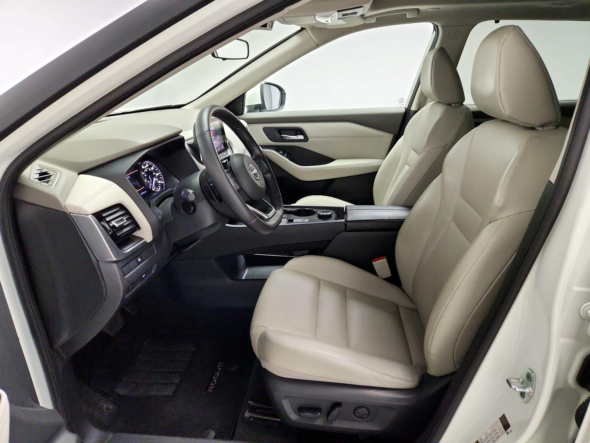 Thumbnail: 2023 Nissan Rogue - 11